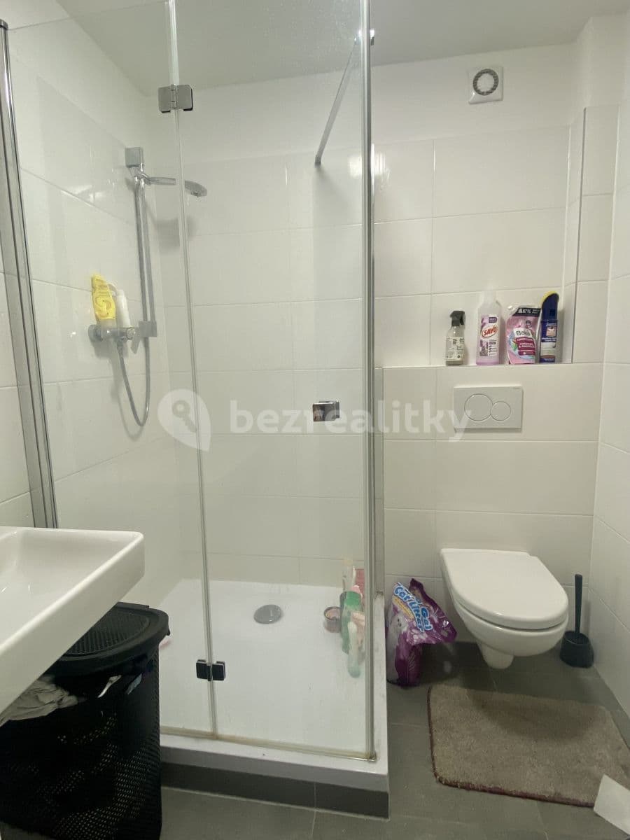 Prenájom bytu 2-izbový 44 m², Jabloňová, Praha, Praha Prenájom bytu 2-izbový 44 m², Jabloňová, Praha, Praha