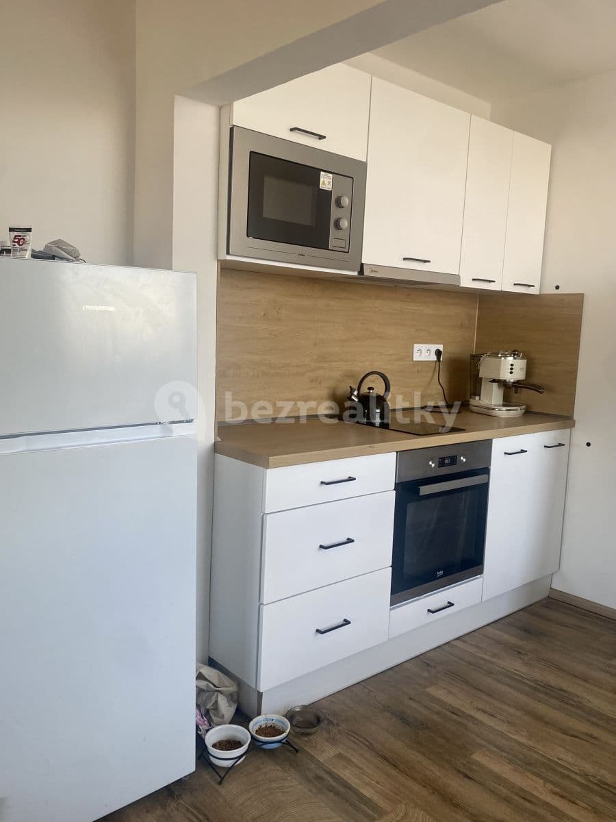 Prenájom bytu 2-izbový 44 m², Jabloňová, Praha, Praha Prenájom bytu 2-izbový 44 m², Jabloňová, Praha, Praha