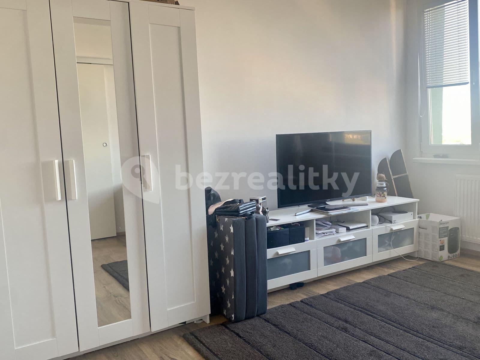 Prenájom bytu 2-izbový 44 m², Jabloňová, Praha, Praha Prenájom bytu 2-izbový 44 m², Jabloňová, Praha, Praha