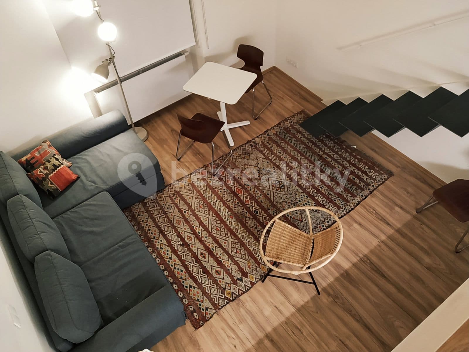 Prenájom bytu 1-izbový 38 m², Prvního pluku, Praha, Praha Prenájom bytu 1-izbový 38 m², Prvního pluku, Praha, Praha