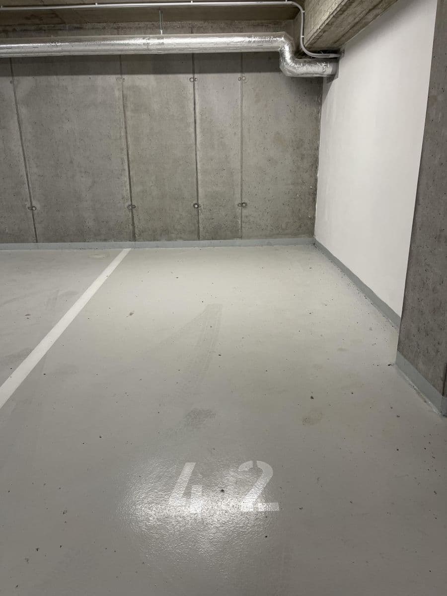 Prenájom bytu 2-izbový 71 m², U Sportovní školy, Pardubice, Pardubický kraj Prenájom bytu 2-izbový 71 m², U Sportovní školy, Pardubice, Pardubický kraj
