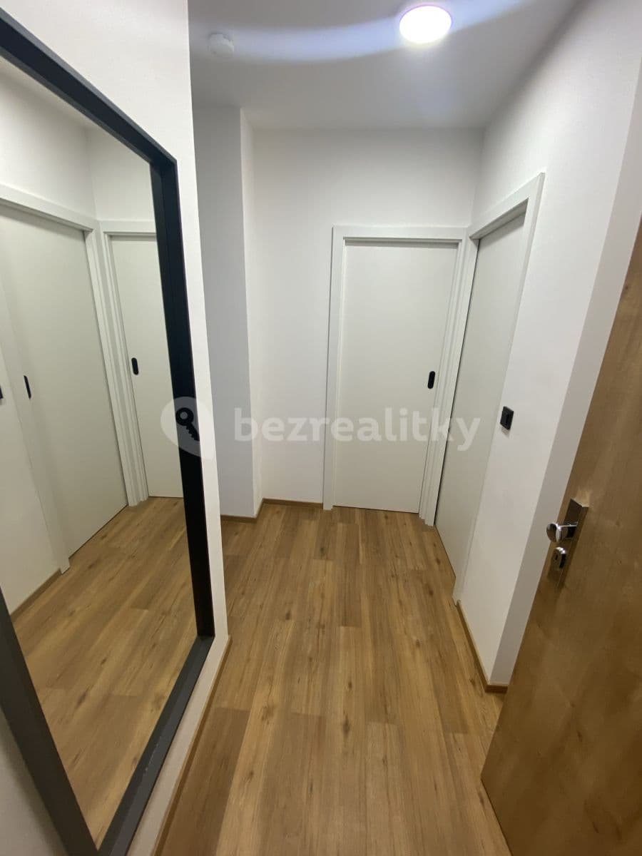 Prenájom bytu 2-izbový 45 m², Sokolovská, Praha, Praha Prenájom bytu 2-izbový 45 m², Sokolovská, Praha, Praha