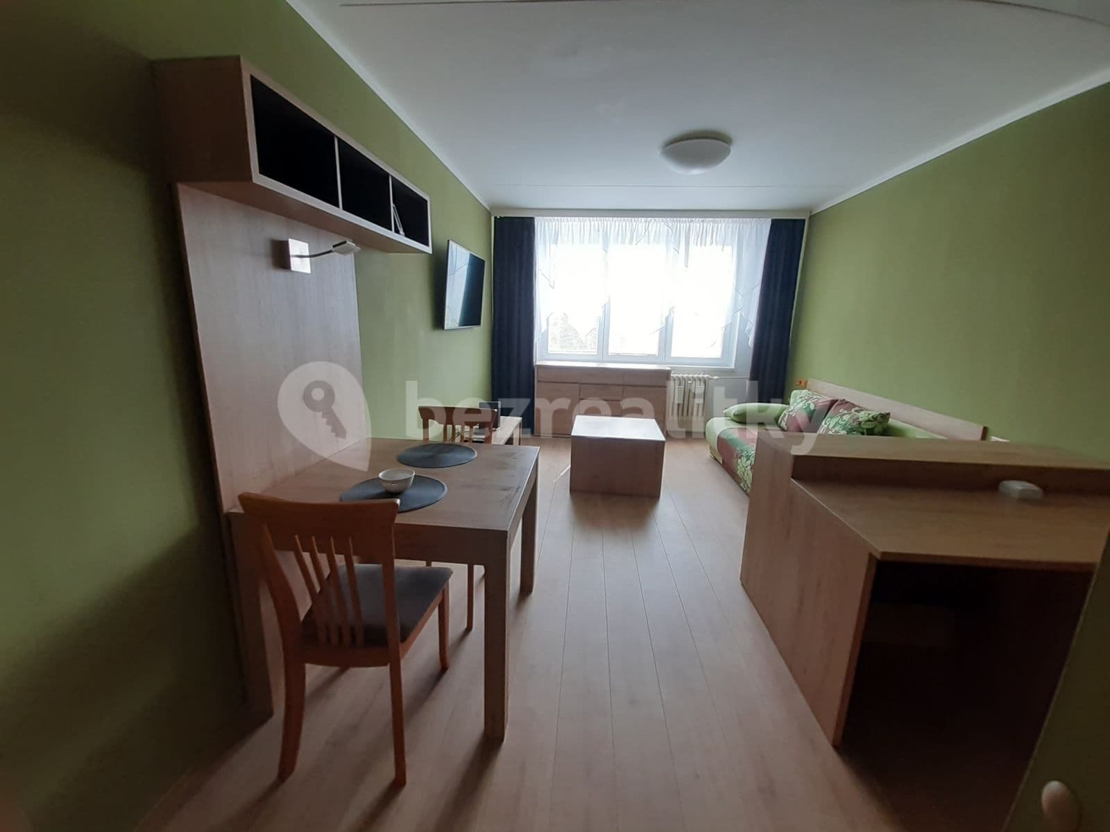 Prenájom bytu 1-izbový 30 m², Vitošská, Praha, Praha Prenájom bytu 1-izbový 30 m², Vitošská, Praha, Praha