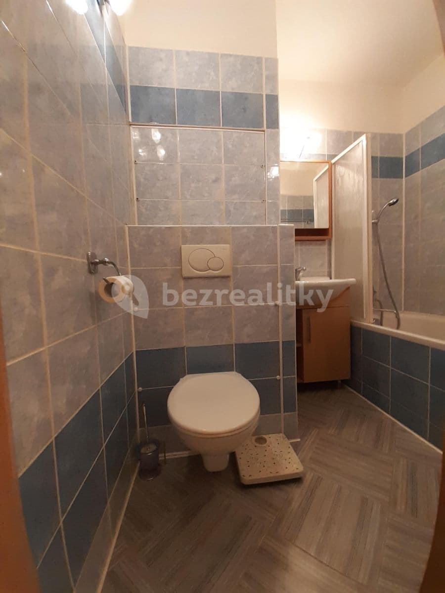 Prenájom bytu 1-izbový 30 m², Vitošská, Praha, Praha Prenájom bytu 1-izbový 30 m², Vitošská, Praha, Praha