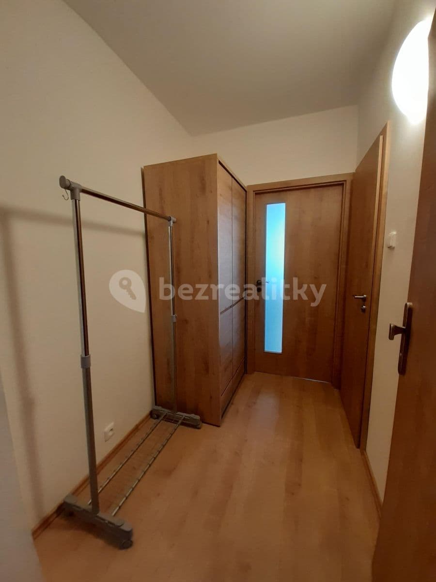 Prenájom bytu 1-izbový 30 m², Vitošská, Praha, Praha Prenájom bytu 1-izbový 30 m², Vitošská, Praha, Praha