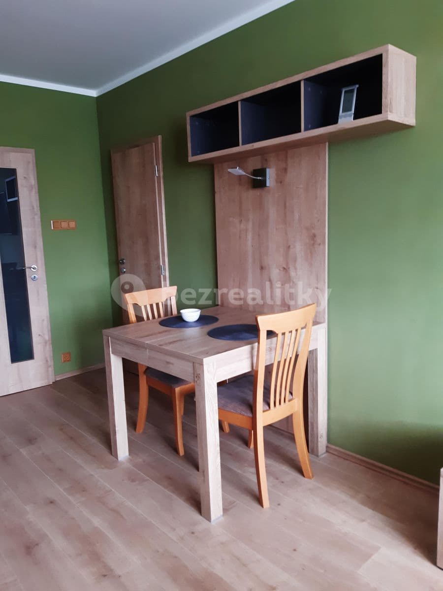 Prenájom bytu 1-izbový 30 m², Vitošská, Praha, Praha Prenájom bytu 1-izbový 30 m², Vitošská, Praha, Praha
