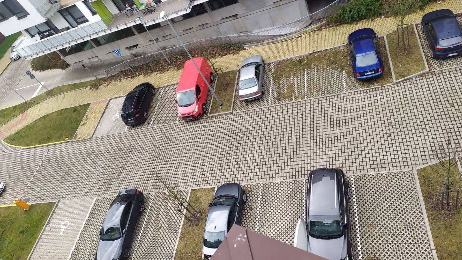 Prenájom garáže 18 m², Makedonská, Praha, Praha Prenájom garáže 18 m², Makedonská, Praha, Praha