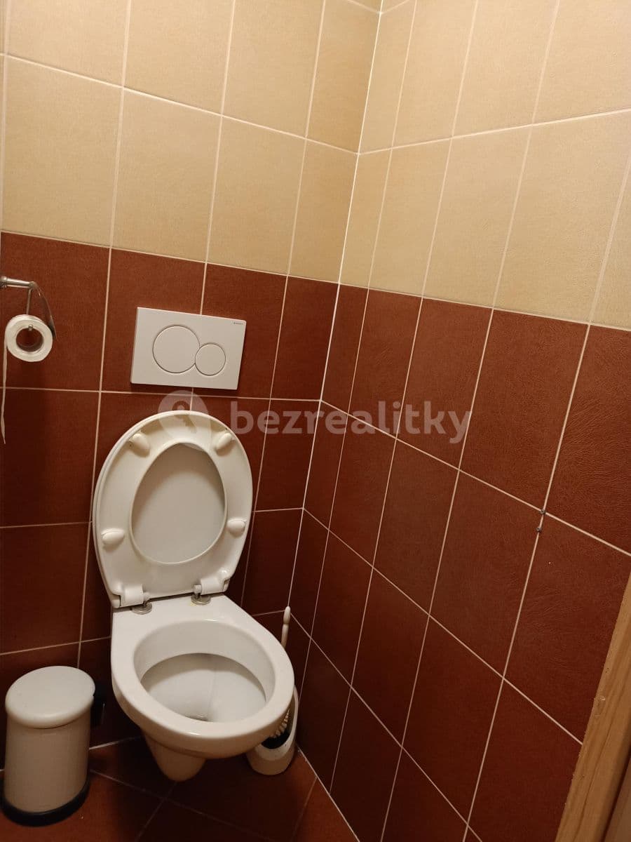 Prenájom bytu 2-izbový 55 m², Velvarská, Horoměřice, Středočeský kraj Prenájom bytu 2-izbový 55 m², Velvarská, Horoměřice, Středočeský kraj