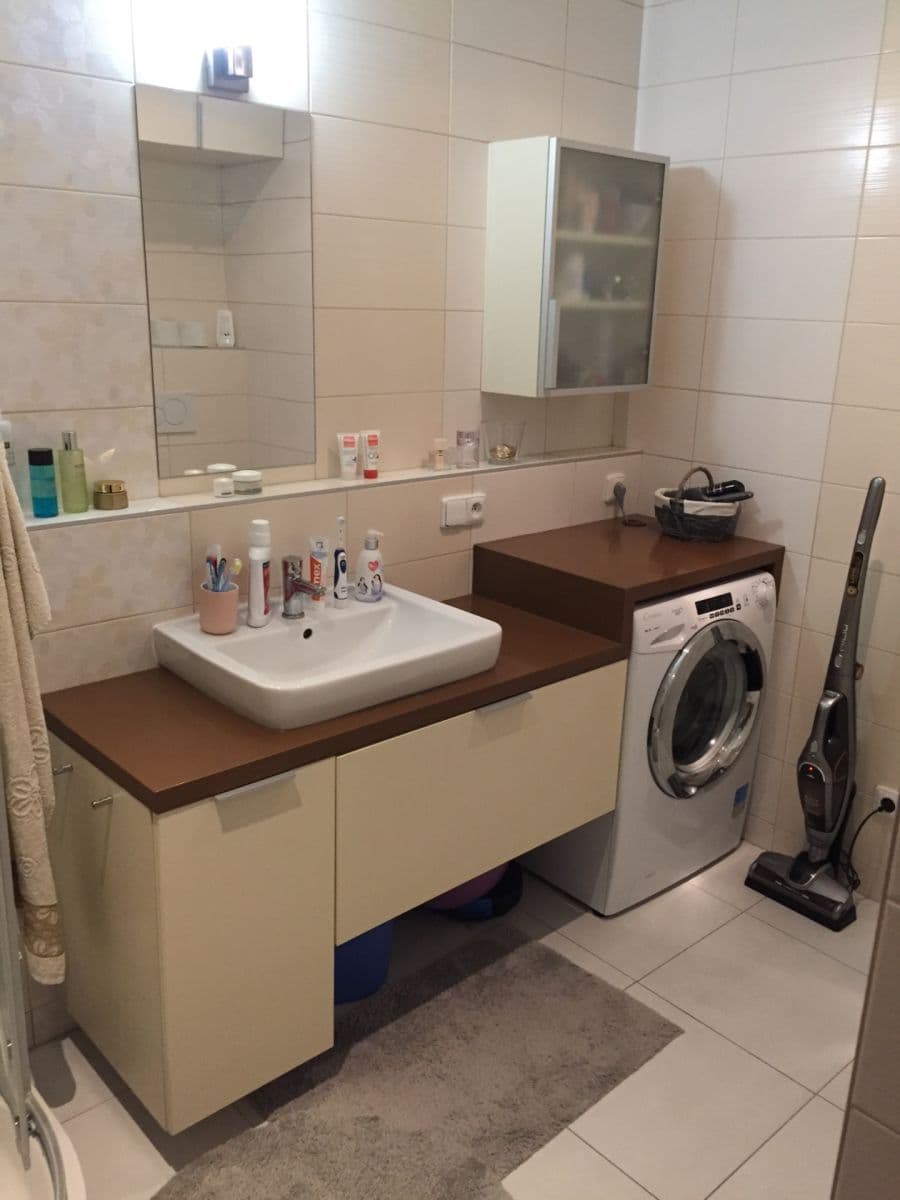 Prenájom bytu 1-izbový 38 m², Vondrákova, Brno, Jihomoravský kraj Prenájom bytu 1-izbový 38 m², Vondrákova, Brno, Jihomoravský kraj