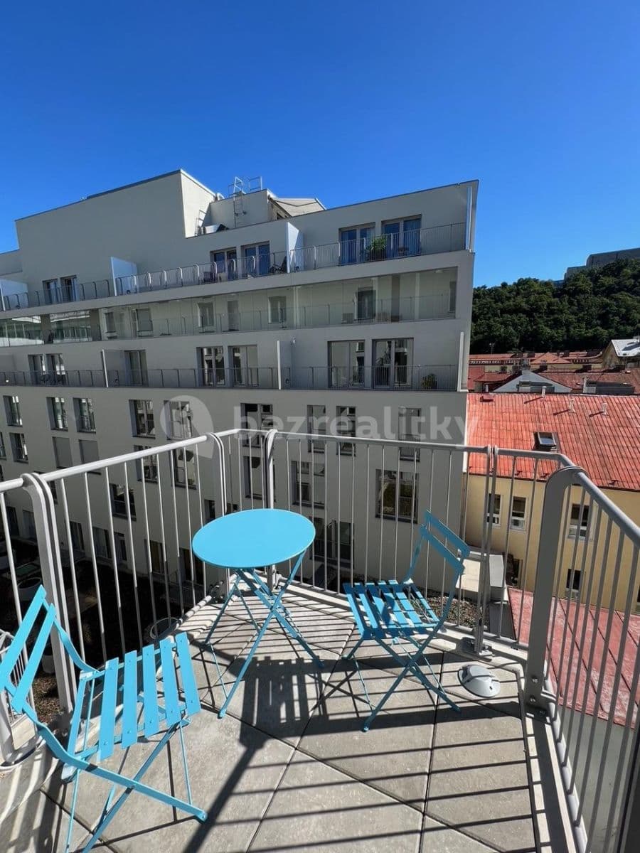 Prenájom bytu 2-izbový 61 m², Křižíkova, Praha, Praha Prenájom bytu 2-izbový 61 m², Křižíkova, Praha, Praha