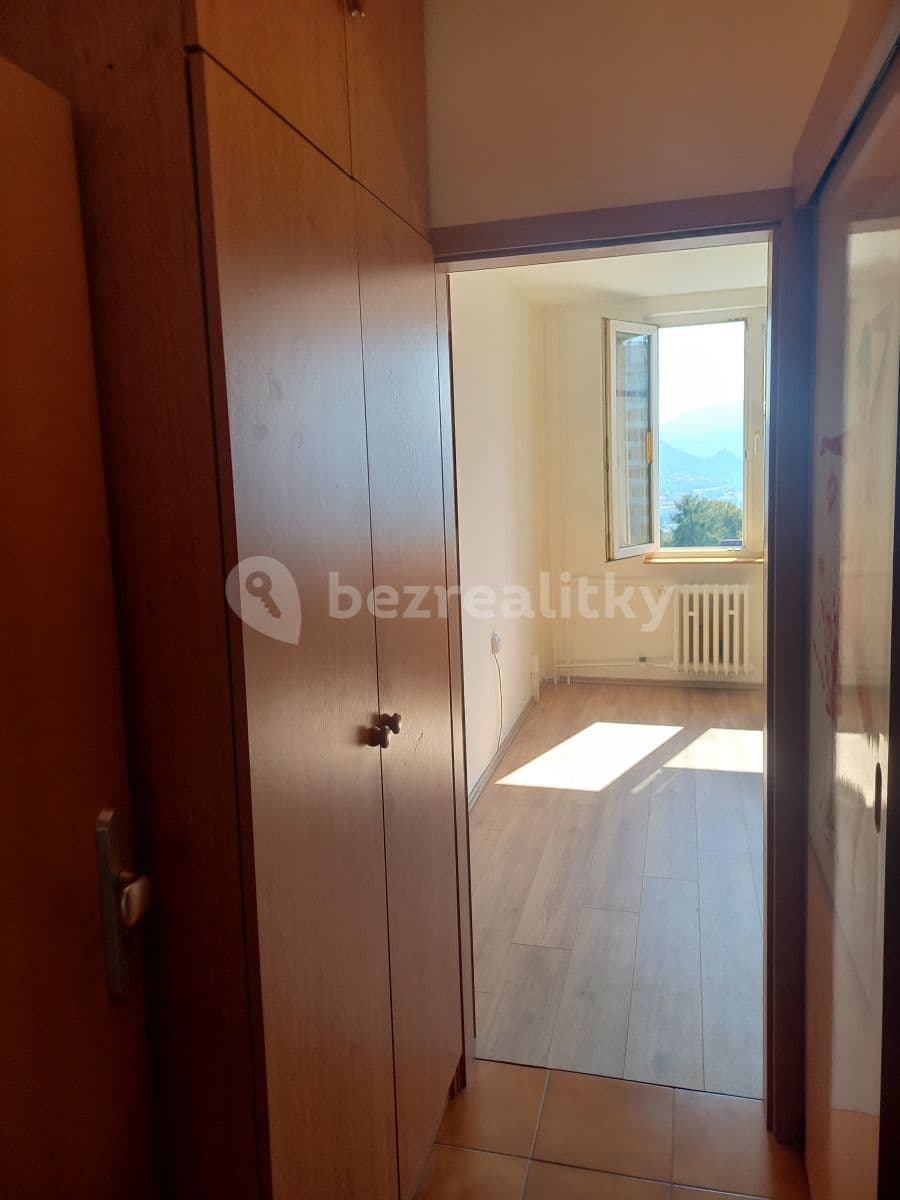 Prenájom bytu 1-izbový 21 m², SNP, Ústí nad Labem, Ústecký kraj Prenájom bytu 1-izbový 21 m², SNP, Ústí nad Labem, Ústecký kraj