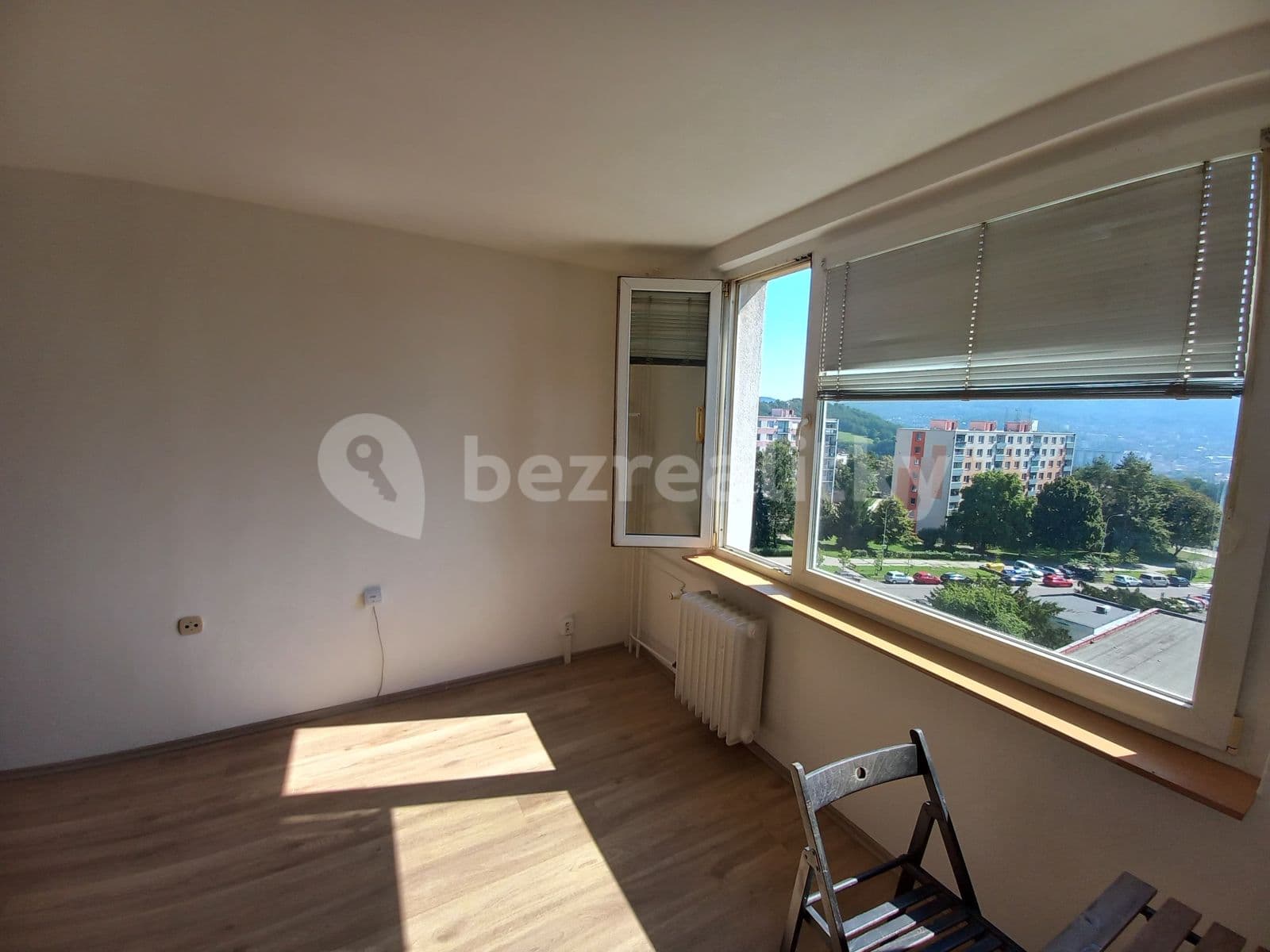 Prenájom bytu 1-izbový 21 m², SNP, Ústí nad Labem, Ústecký kraj Prenájom bytu 1-izbový 21 m², SNP, Ústí nad Labem, Ústecký kraj