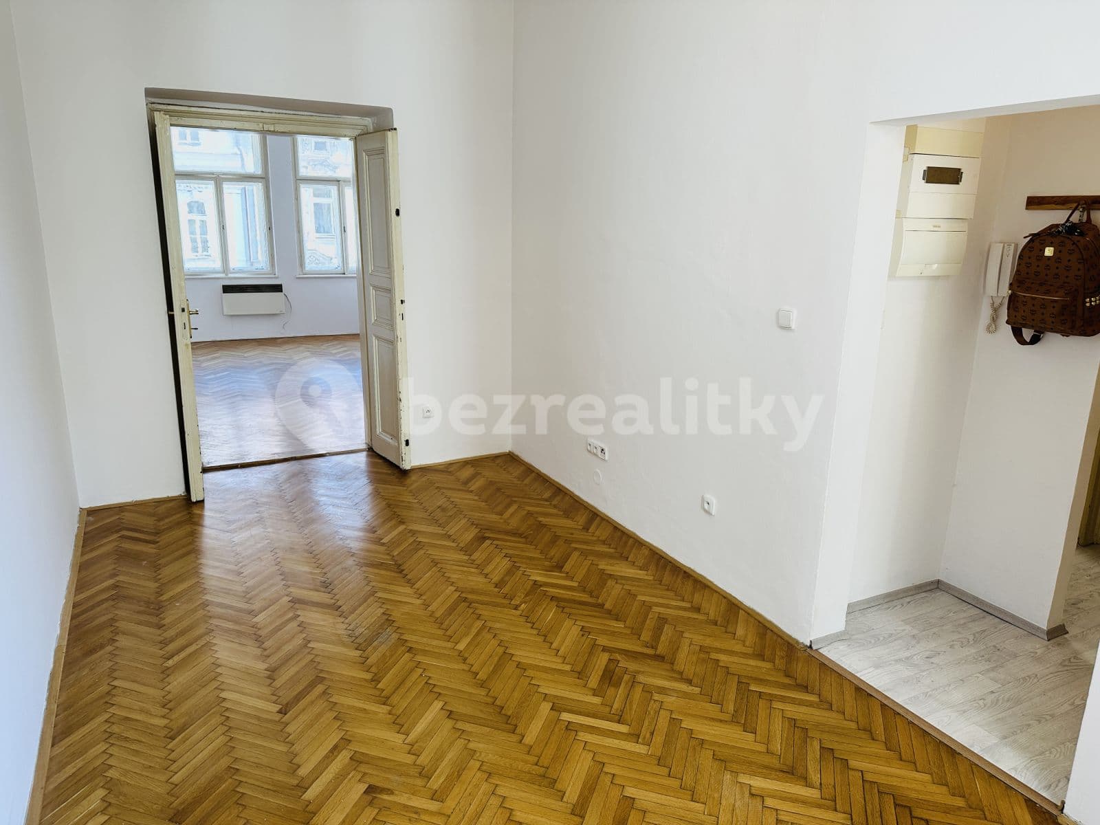 Prenájom bytu 3-izbový 78 m², Milady Horákové, Praha, Praha Prenájom bytu 3-izbový 78 m², Milady Horákové, Praha, Praha