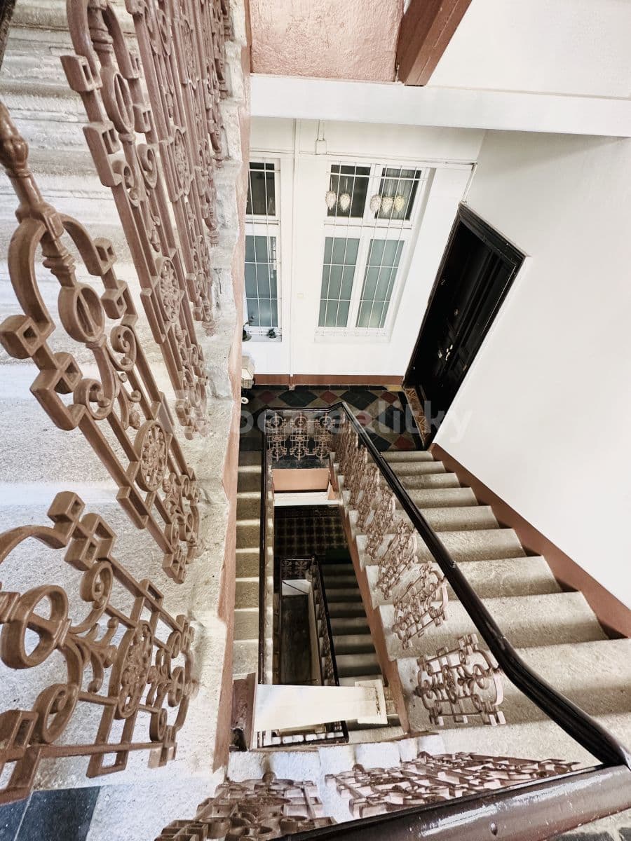 Prenájom bytu 3-izbový 78 m², Milady Horákové, Praha, Praha Prenájom bytu 3-izbový 78 m², Milady Horákové, Praha, Praha