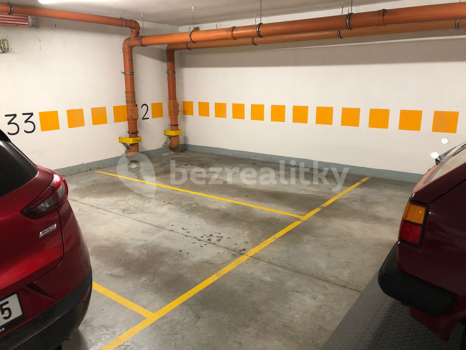 Prenájom garáže 11 m², U Kříže, Praha, Praha Prenájom garáže 11 m², U Kříže, Praha, Praha