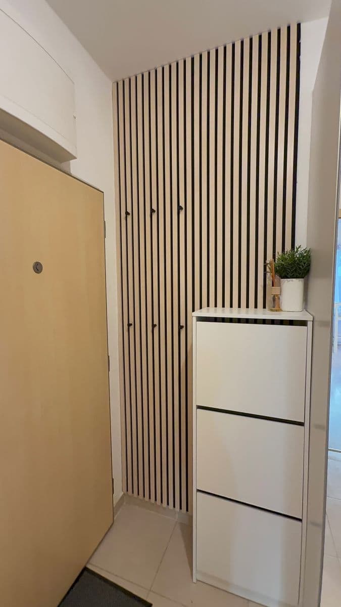 Prenájom bytu 1-izbový 32 m², Soukalova, Praha, Praha Prenájom bytu 1-izbový 32 m², Soukalova, Praha, Praha