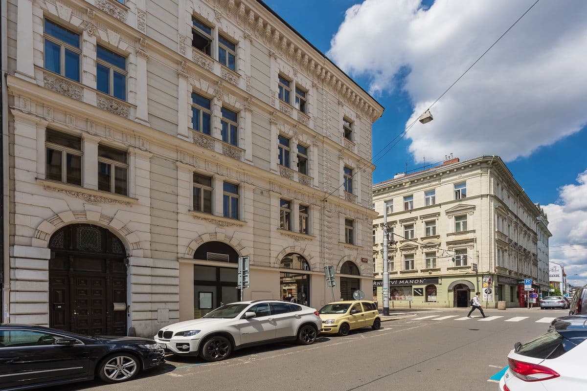 Prenájom bytu 2-izbový 40 m², Staropramenná, Praha, Praha Prenájom bytu 2-izbový 40 m², Staropramenná, Praha, Praha