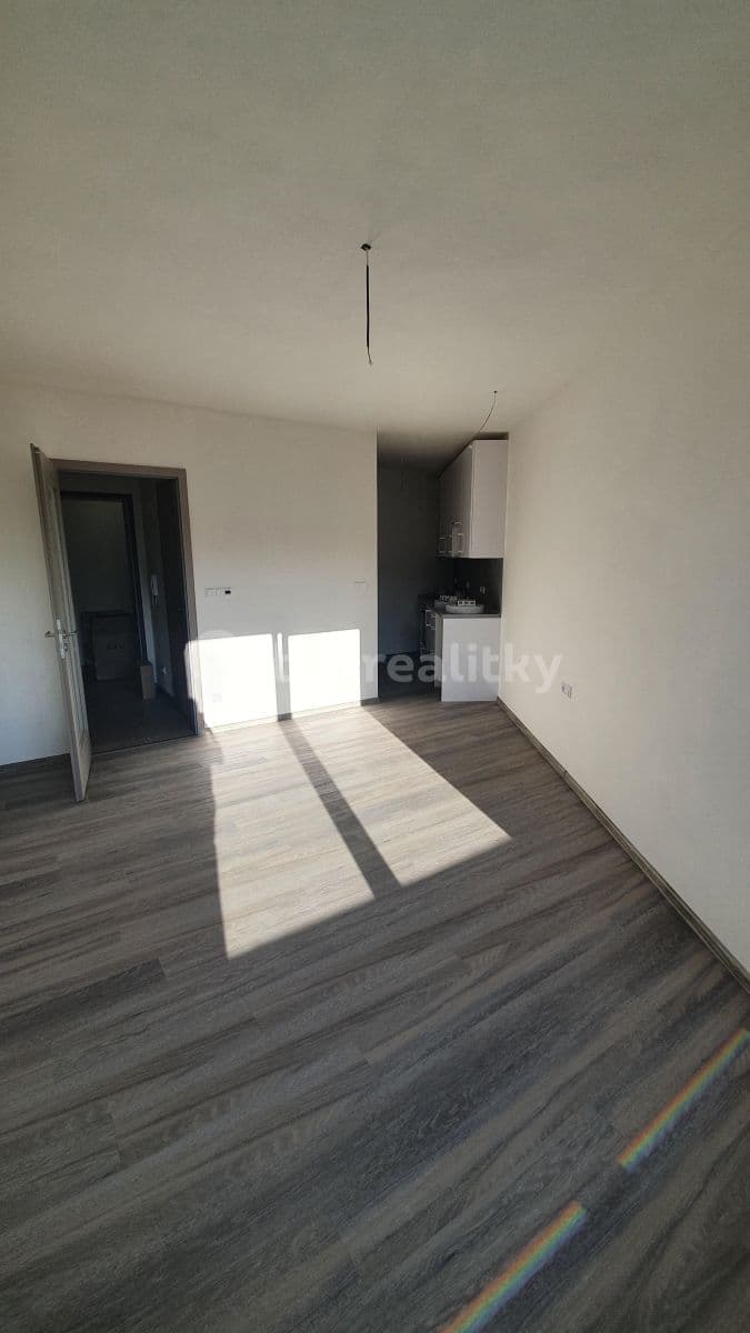 Prenájom bytu 1-izbový 27 m², 5. května, Kolín, Středočeský kraj Prenájom bytu 1-izbový 27 m², 5. května, Kolín, Středočeský kraj