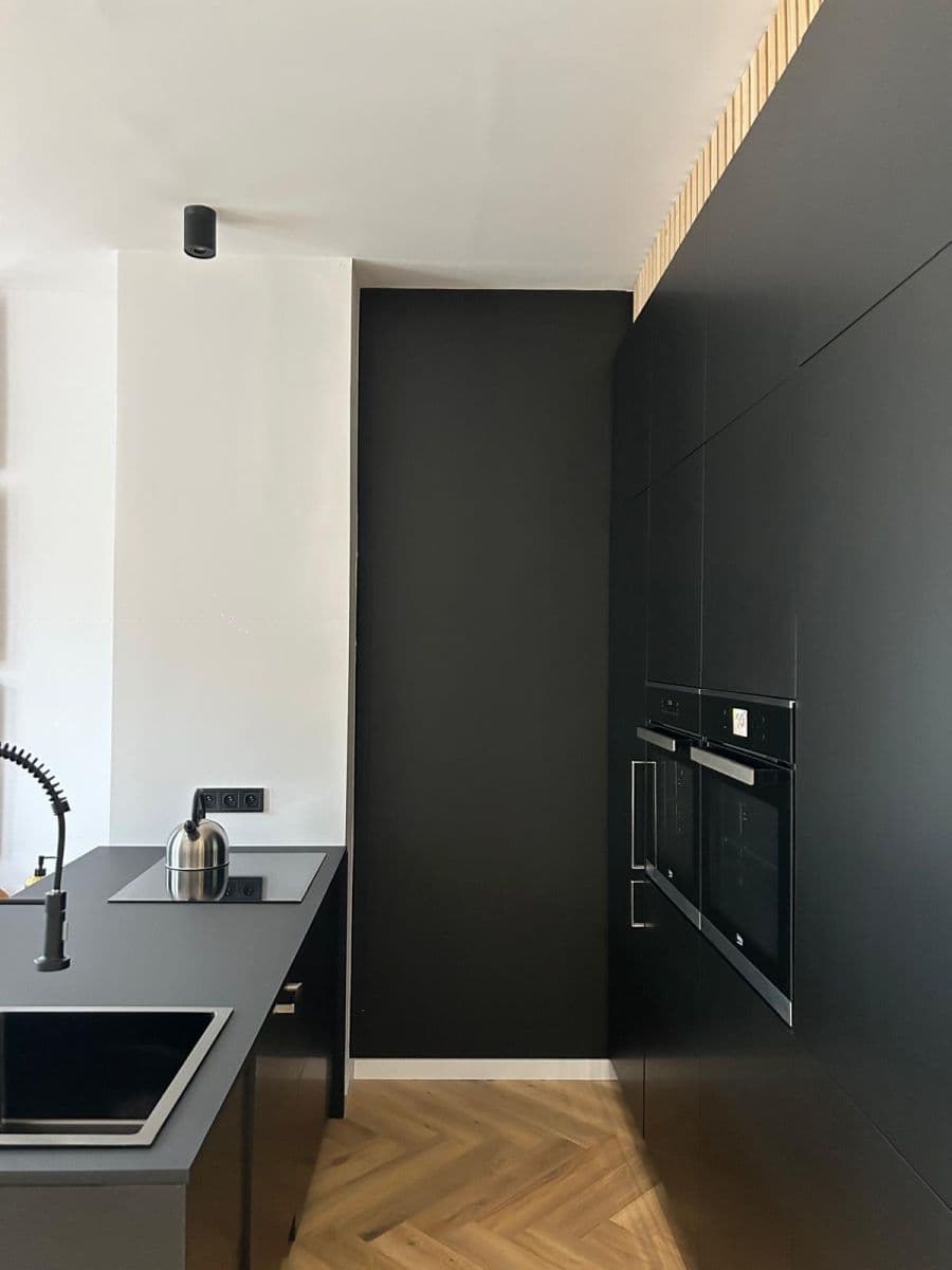 Prenájom bytu 2-izbový 50 m², Sadová, Karlovy Vary, Karlovarský kraj Prenájom bytu 2-izbový 50 m², Sadová, Karlovy Vary, Karlovarský kraj