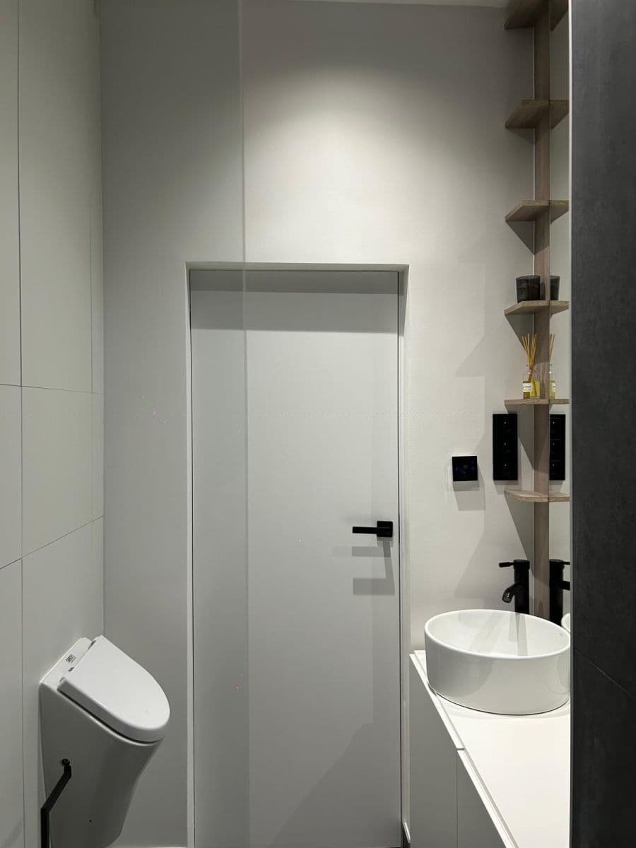 Prenájom bytu 2-izbový 50 m², Sadová, Karlovy Vary, Karlovarský kraj Prenájom bytu 2-izbový 50 m², Sadová, Karlovy Vary, Karlovarský kraj