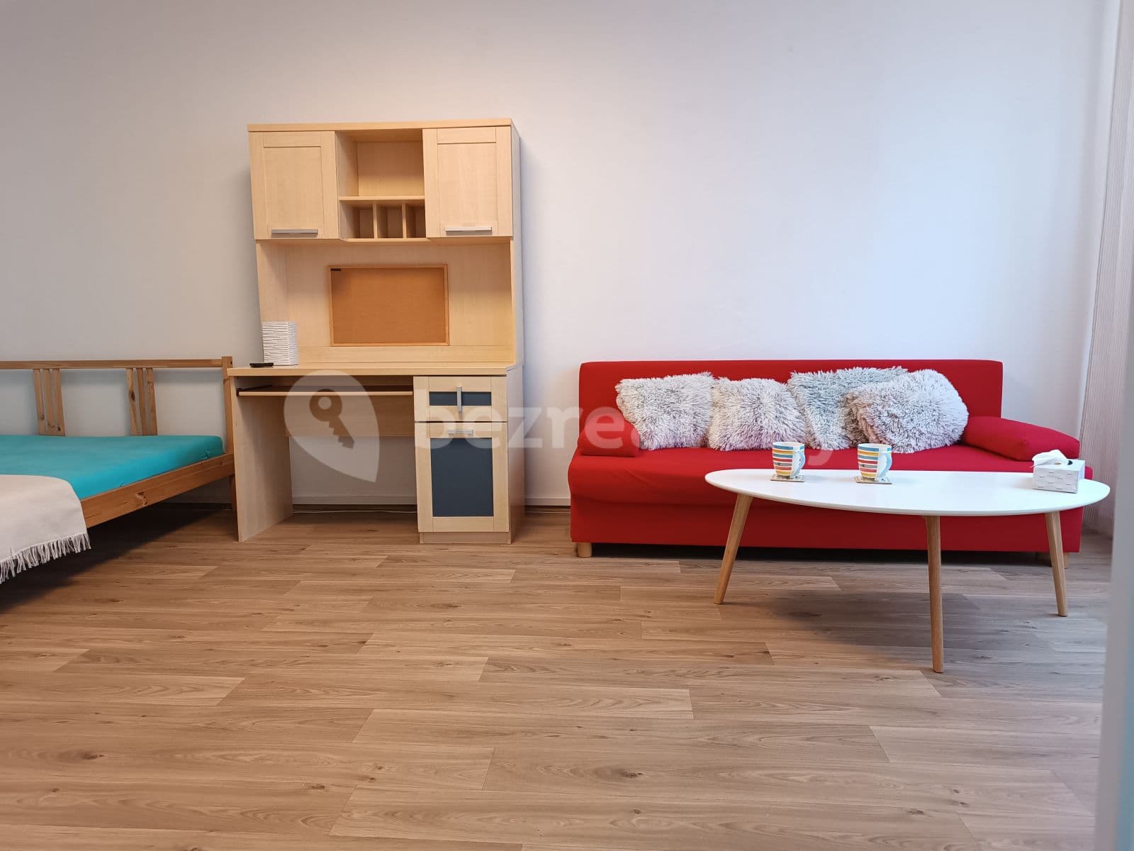 Prenájom bytu 2-izbový 39 m², Rabštejnská, Plzeň, Plzeňský kraj Prenájom bytu 2-izbový 39 m², Rabštejnská, Plzeň, Plzeňský kraj