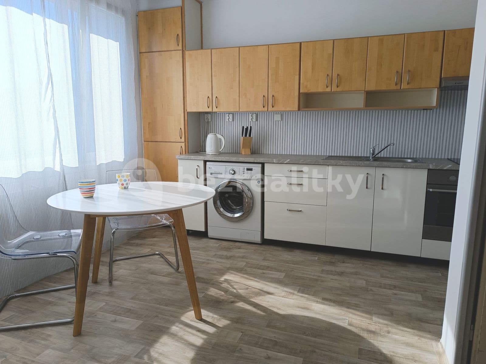 Prenájom bytu 2-izbový 39 m², Rabštejnská, Plzeň, Plzeňský kraj Prenájom bytu 2-izbový 39 m², Rabštejnská, Plzeň, Plzeňský kraj