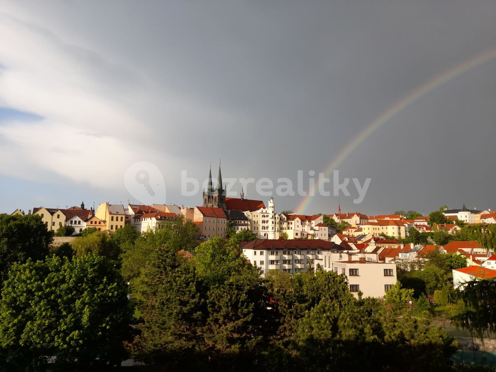 Prenájom bytu 3-izbový 68 m², Husova, Chrudim, Pardubický kraj Prenájom bytu 3-izbový 68 m², Husova, Chrudim, Pardubický kraj