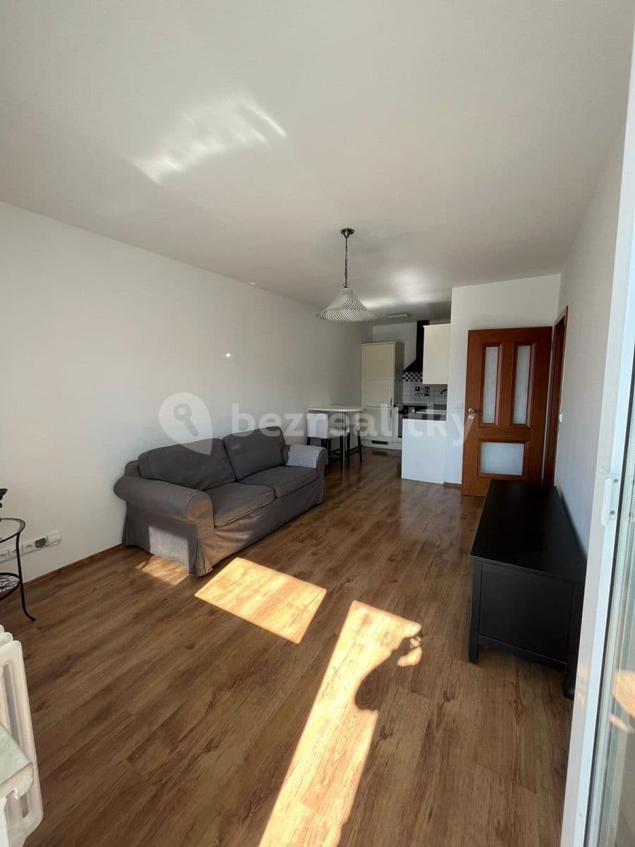 Prenájom bytu 2-izbový 42 m², Na Vyhaslém, Kladno, Středočeský kraj Prenájom bytu 2-izbový 42 m², Na Vyhaslém, Kladno, Středočeský kraj