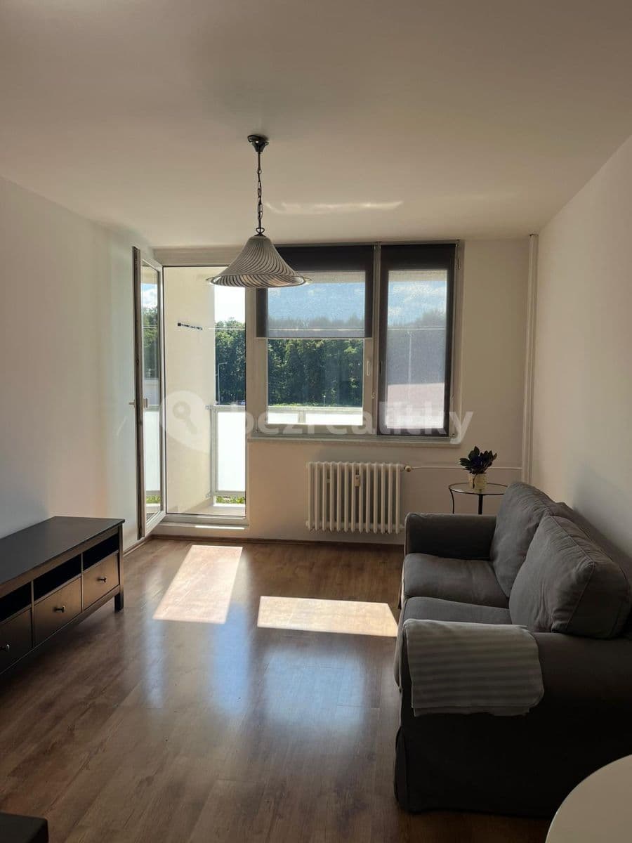 Prenájom bytu 2-izbový 42 m², Na Vyhaslém, Kladno, Středočeský kraj Prenájom bytu 2-izbový 42 m², Na Vyhaslém, Kladno, Středočeský kraj