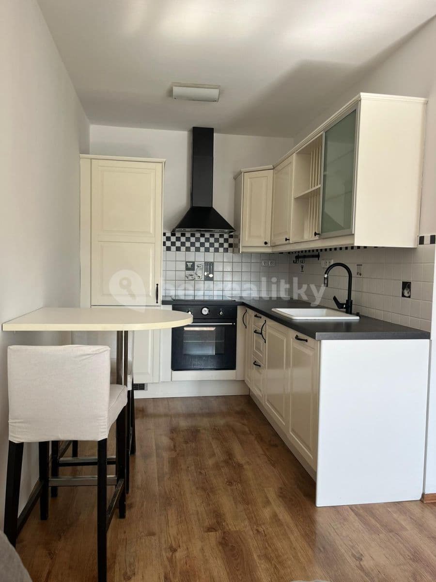 Prenájom bytu 2-izbový 42 m², Na Vyhaslém, Kladno, Středočeský kraj Prenájom bytu 2-izbový 42 m², Na Vyhaslém, Kladno, Středočeský kraj