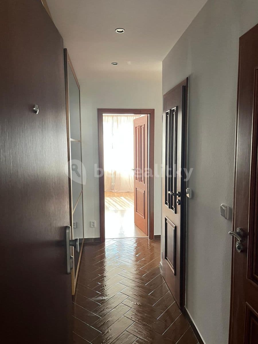 Prenájom bytu 2-izbový 42 m², Na Vyhaslém, Kladno, Středočeský kraj Prenájom bytu 2-izbový 42 m², Na Vyhaslém, Kladno, Středočeský kraj