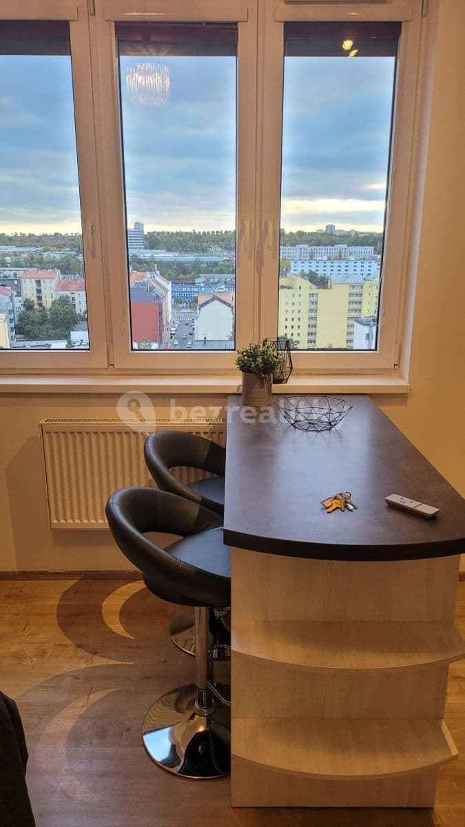 Prenájom bytu 1-izbový 23 m², Praha, Praha Prenájom bytu 1-izbový 23 m², Praha, Praha
