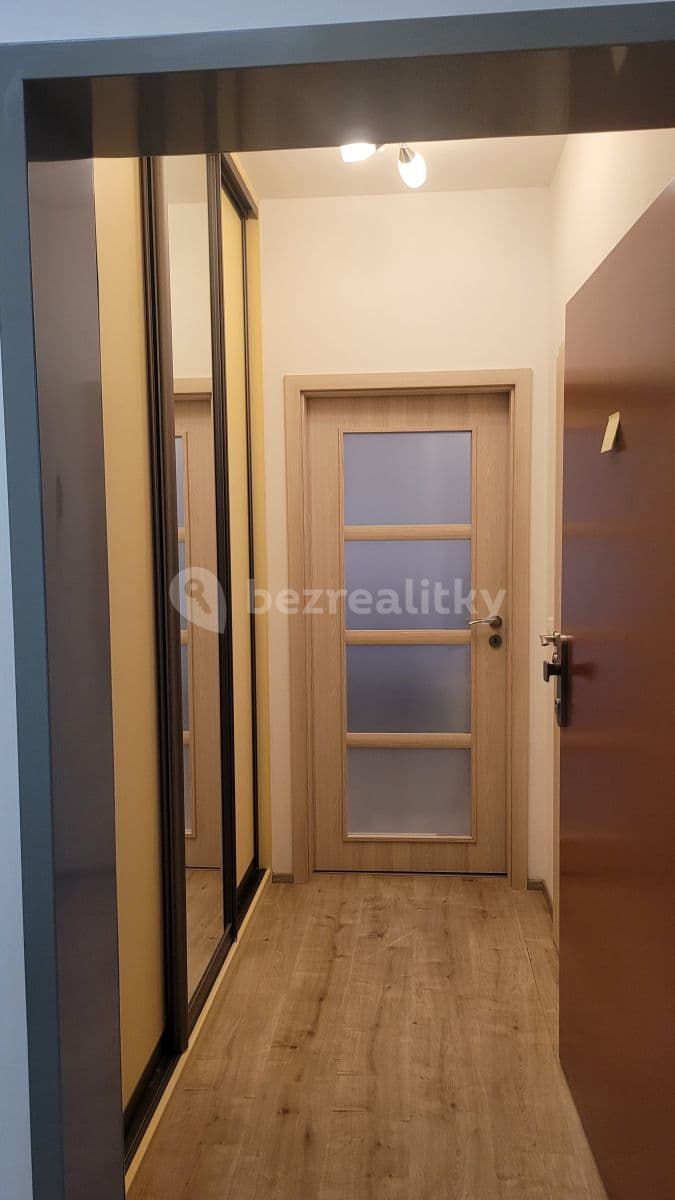 Prenájom bytu 1-izbový 23 m², Praha, Praha Prenájom bytu 1-izbový 23 m², Praha, Praha