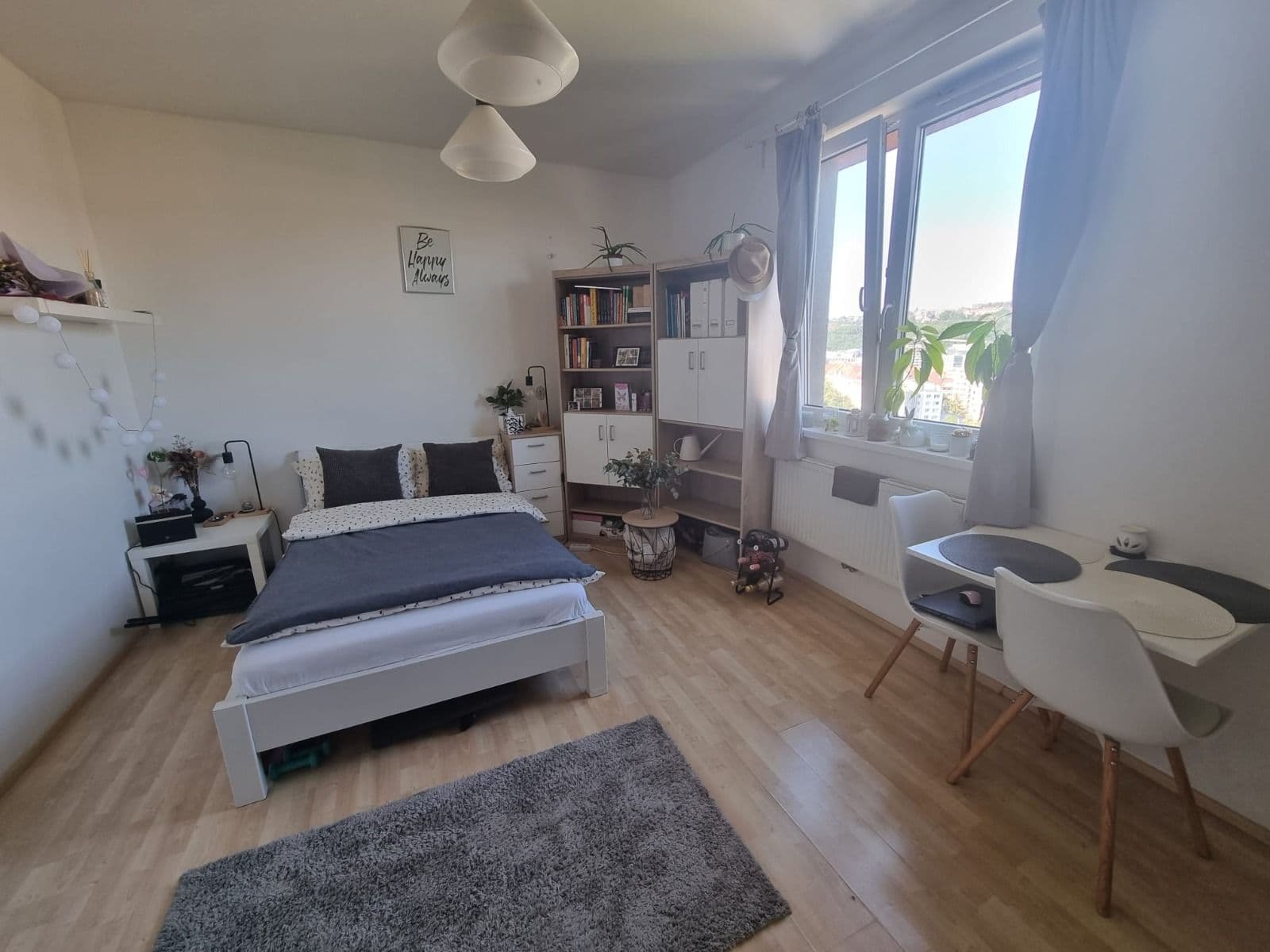 Prenájom bytu 1-izbový 23 m², Praha, Praha Prenájom bytu 1-izbový 23 m², Praha, Praha