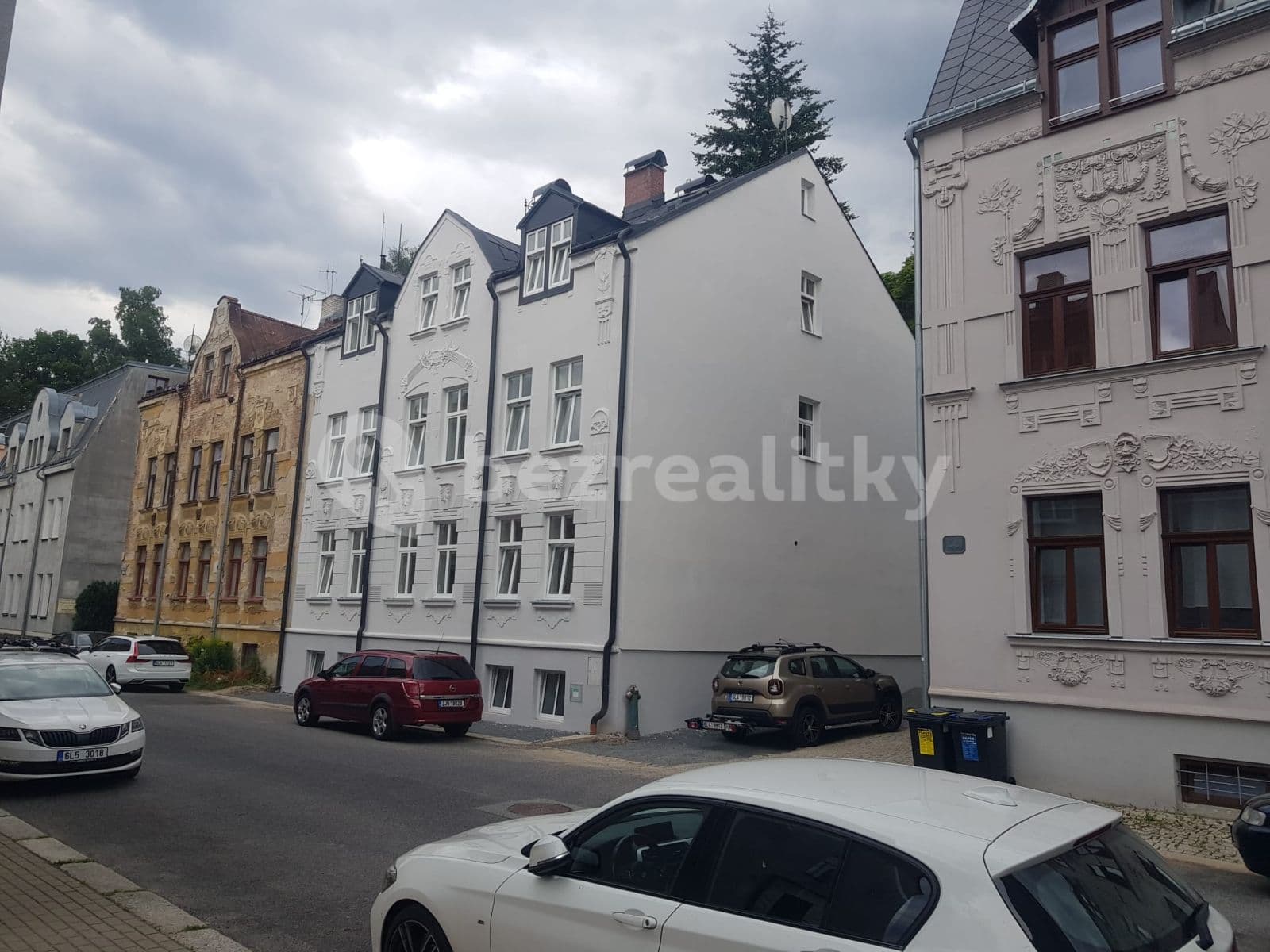 Prenájom bytu 3-izbový 49 m², Saskova, Jablonec nad Nisou, Liberecký kraj Prenájom bytu 3-izbový 49 m², Saskova, Jablonec nad Nisou, Liberecký kraj