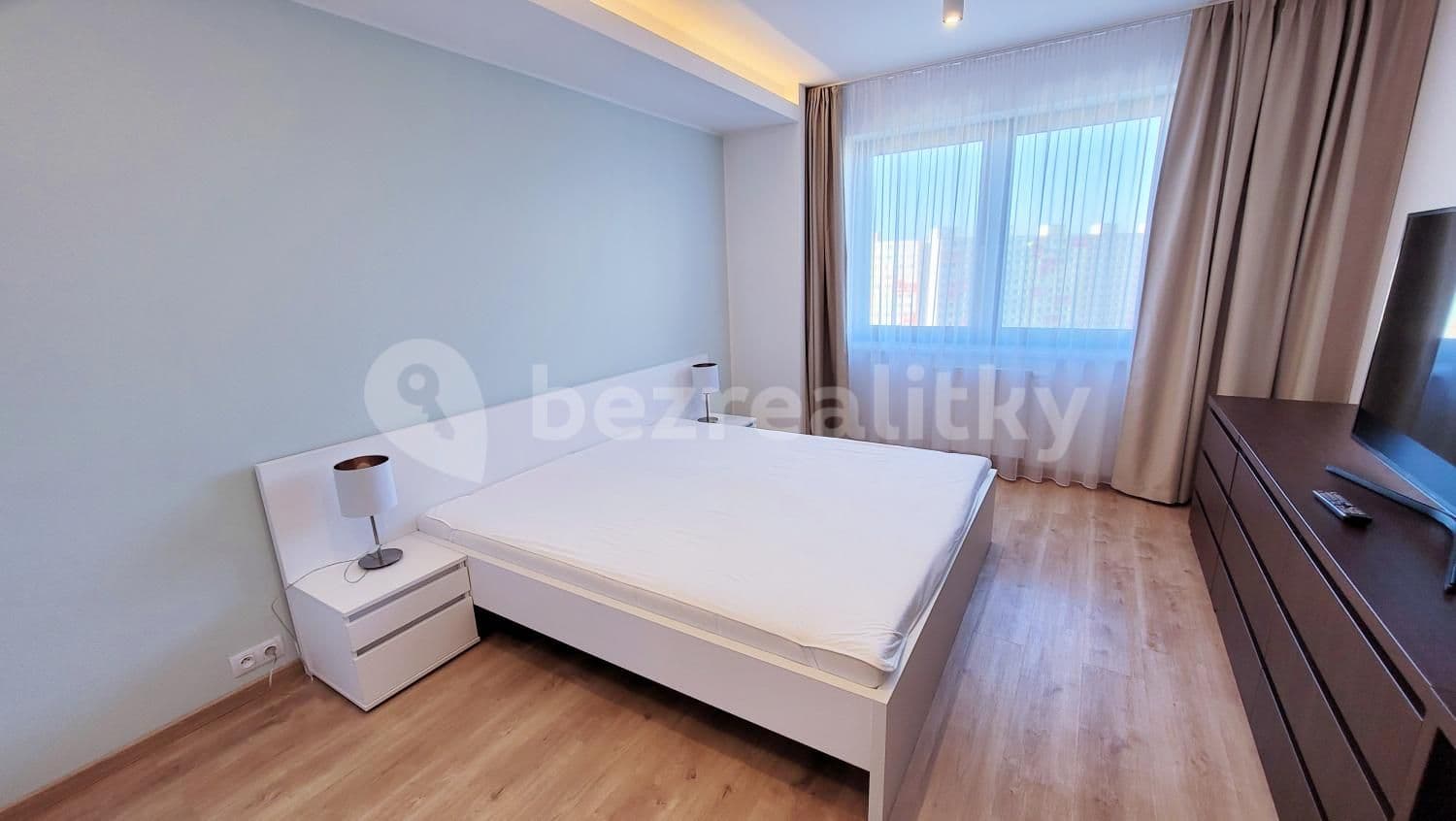 Prenájom bytu 2-izbový 52 m², Mukařovského, Praha, Praha Prenájom bytu 2-izbový 52 m², Mukařovského, Praha, Praha