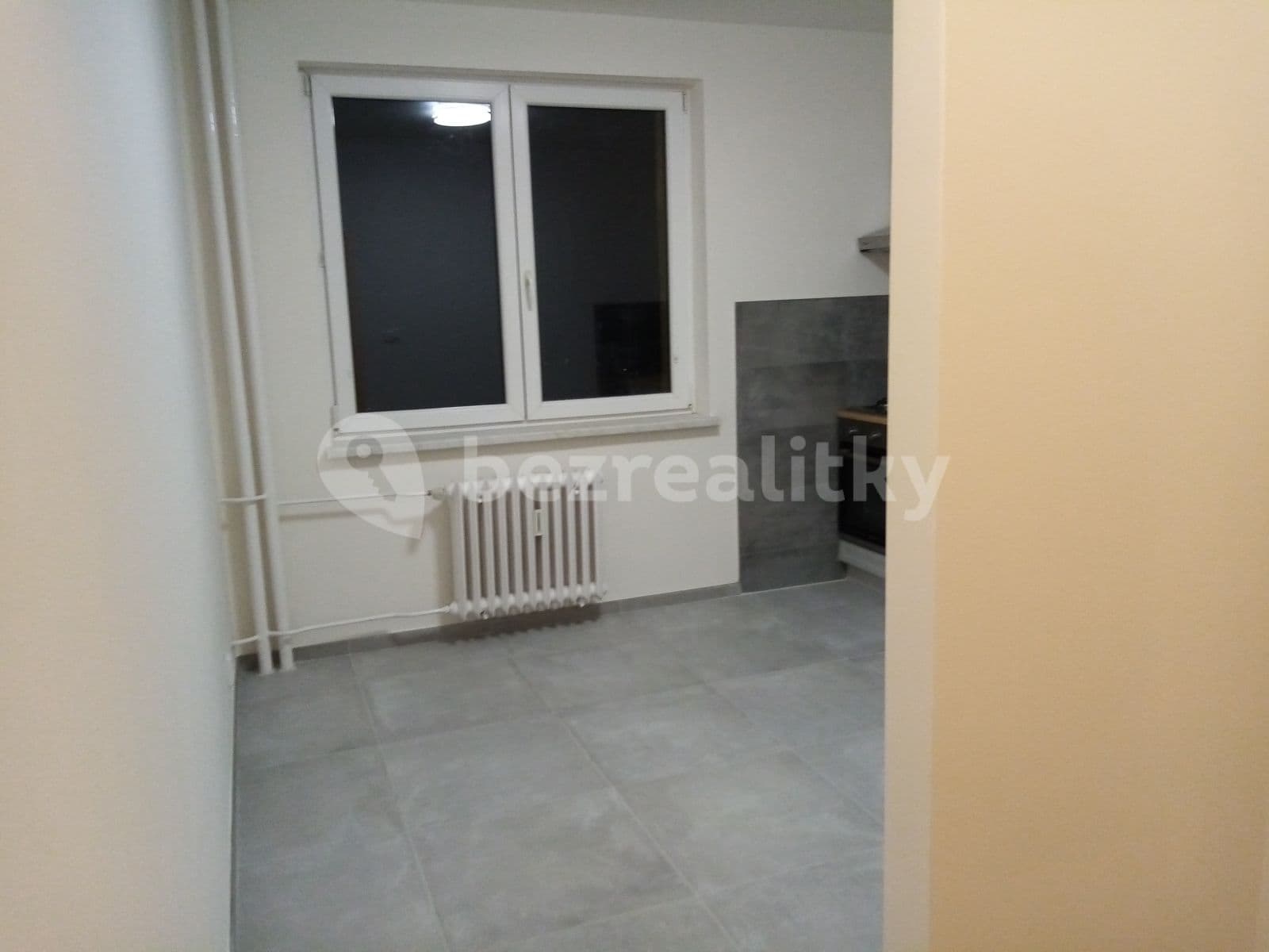 Prenájom bytu 1-izbový 39 m², Jičínská, Ostrava, Moravskoslezský kraj Prenájom bytu 1-izbový 39 m², Jičínská, Ostrava, Moravskoslezský kraj