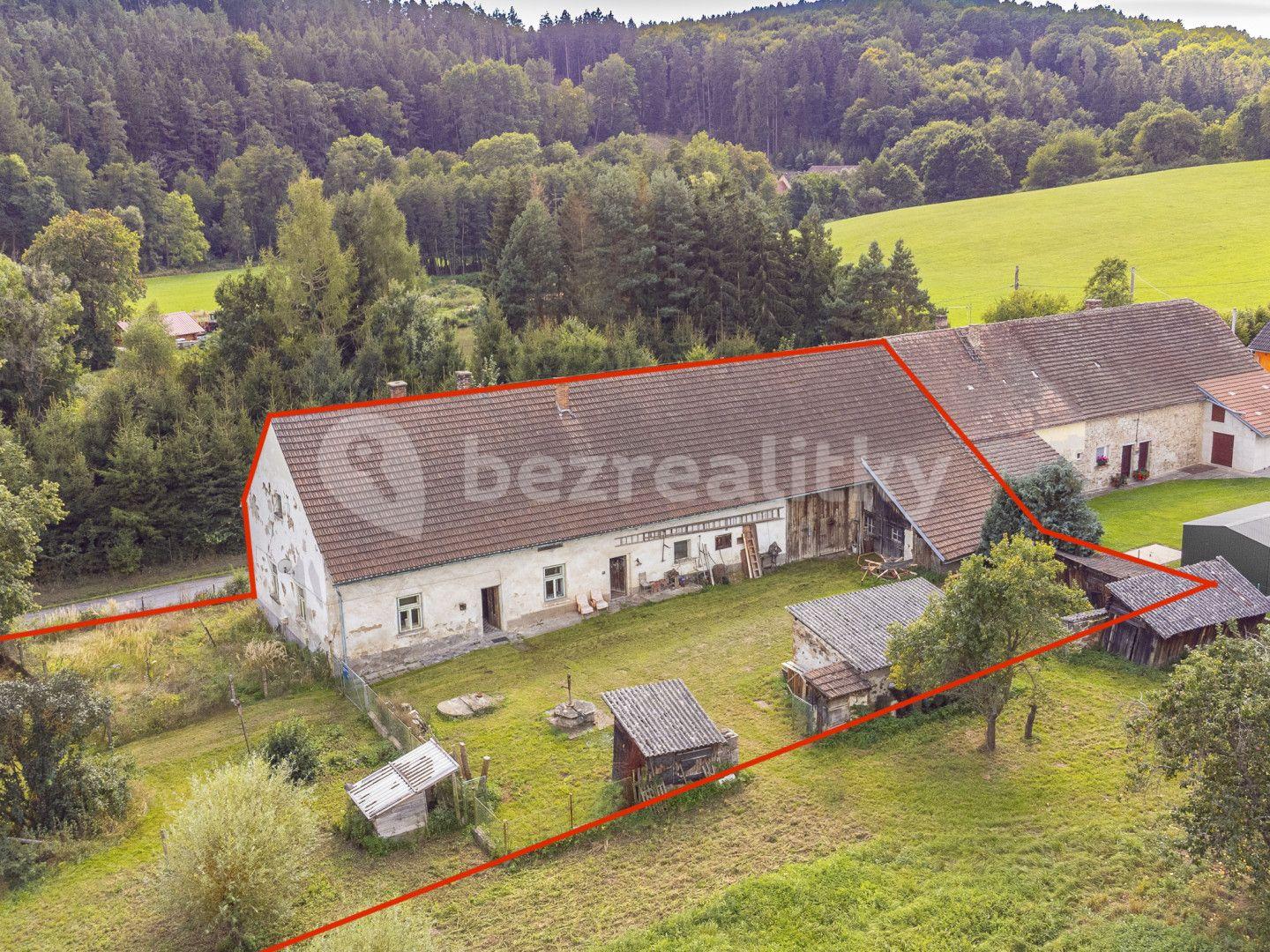 Predaj domu 300 m², pozemek 1.551 m², Chrášťany, Středočeský kraj