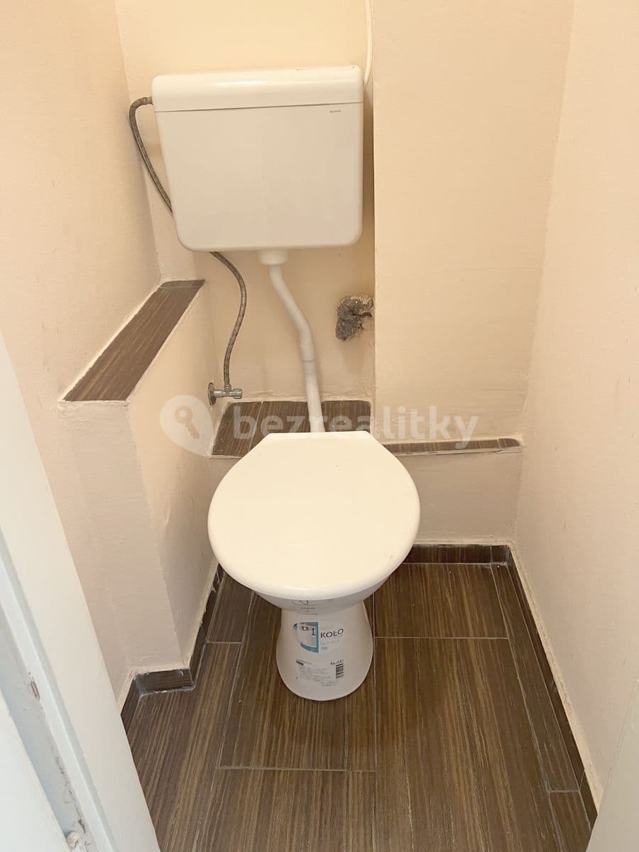 Prenájom bytu 1-izbový 24 m², Magistrů, Praha, Praha Prenájom bytu 1-izbový 24 m², Magistrů, Praha, Praha