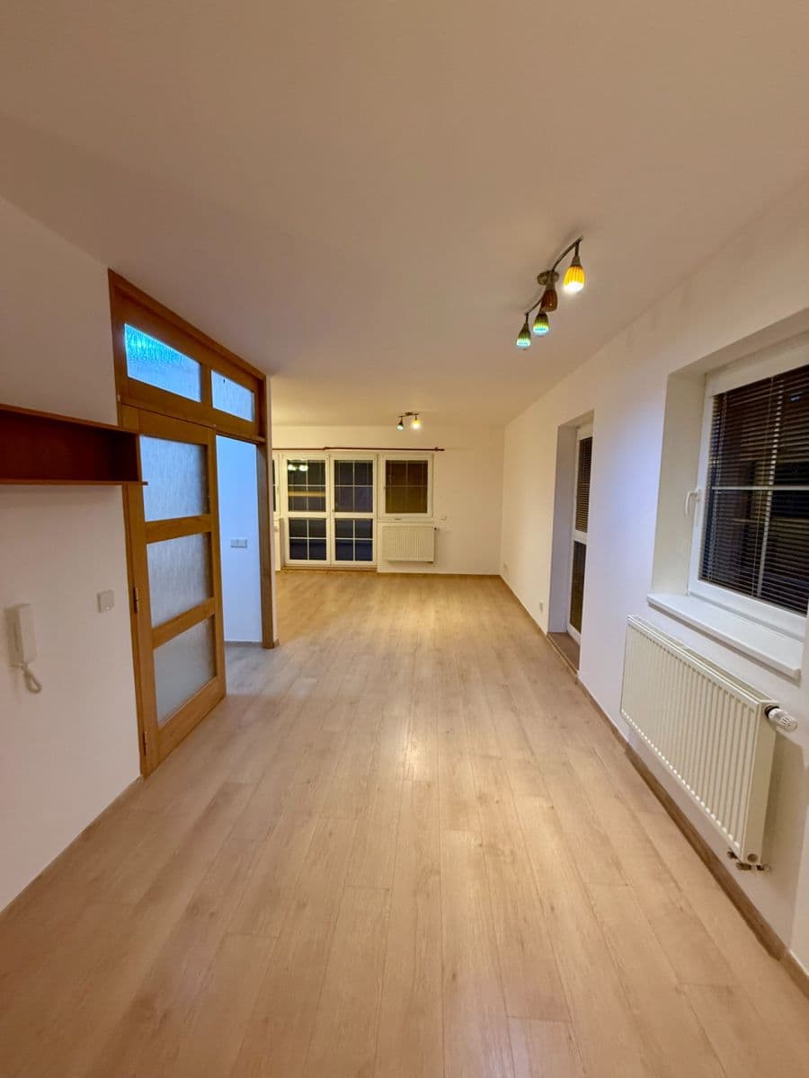 Prenájom domu 160 m², pozemek 450 m², Šalvějová, Jesenice, Středočeský kraj Prenájom domu 160 m², pozemek 450 m², Šalvějová, Jesenice, Středočeský kraj