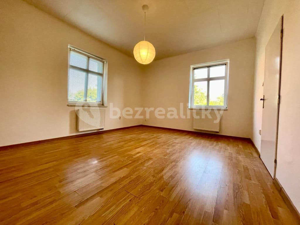 Prenájom bytu 1-izbový 45 m², Svatoplukova, Liberec, Liberecký kraj Prenájom bytu 1-izbový 45 m², Svatoplukova, Liberec, Liberecký kraj
