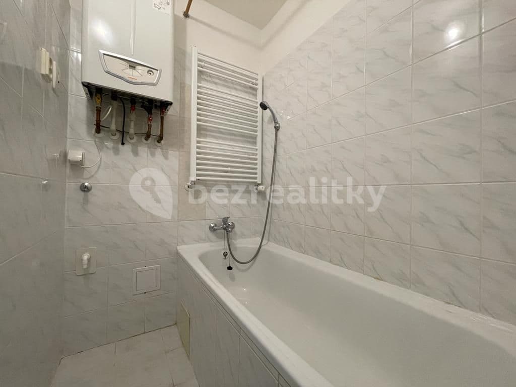 Prenájom bytu 1-izbový 45 m², Svatoplukova, Liberec, Liberecký kraj Prenájom bytu 1-izbový 45 m², Svatoplukova, Liberec, Liberecký kraj