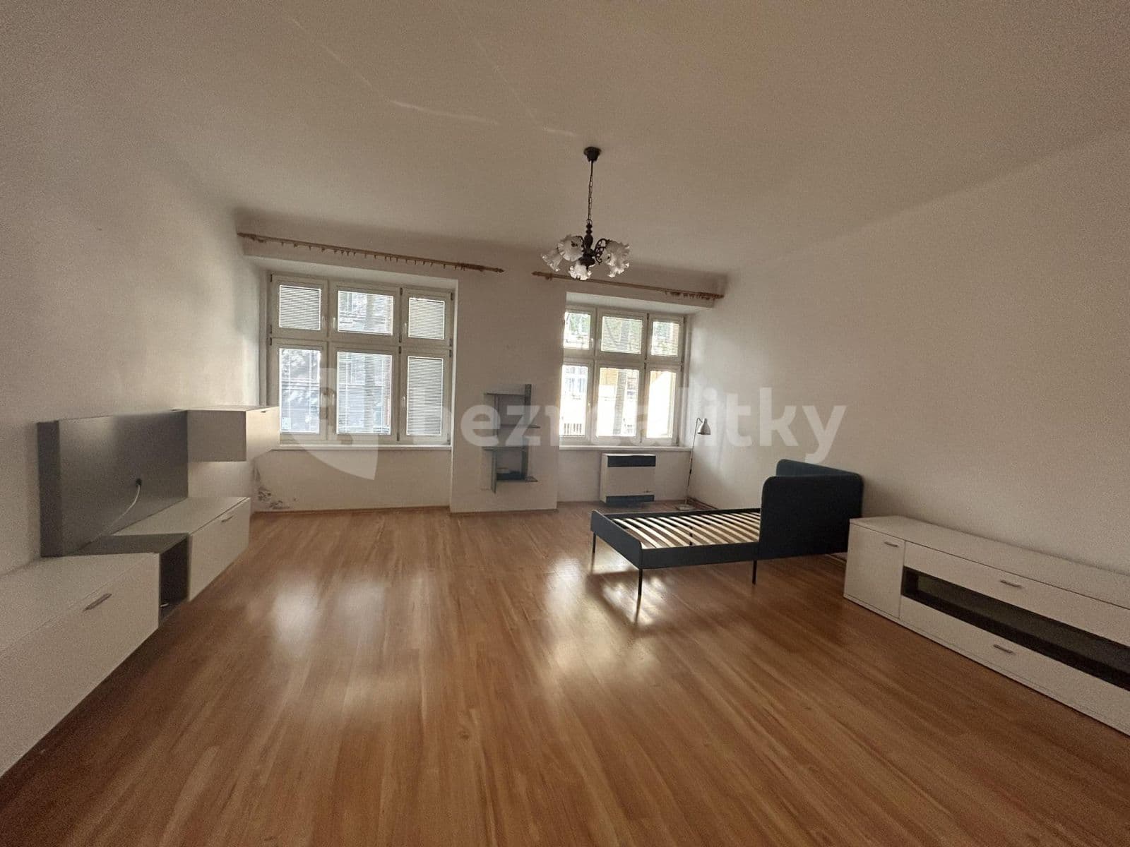 Prenájom bytu 2-izbový 82 m², Přemyslovská, Praha, Praha Prenájom bytu 2-izbový 82 m², Přemyslovská, Praha, Praha