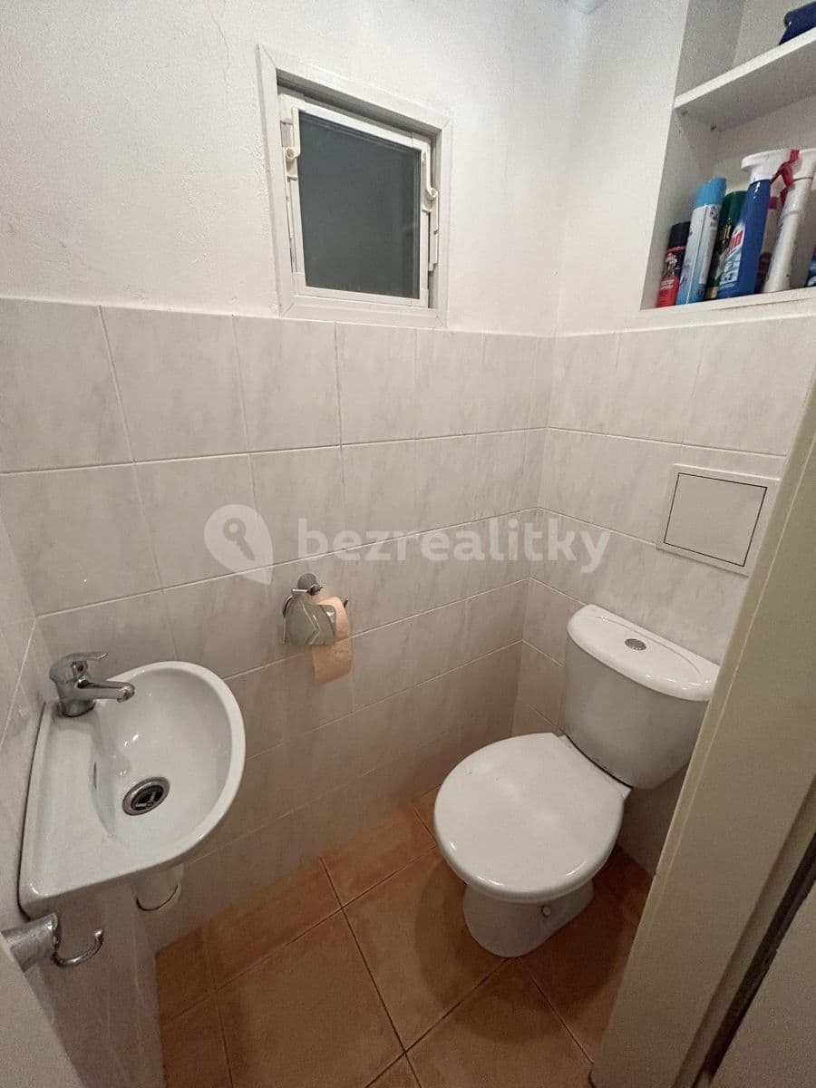 Prenájom bytu 2-izbový 82 m², Přemyslovská, Praha, Praha Prenájom bytu 2-izbový 82 m², Přemyslovská, Praha, Praha