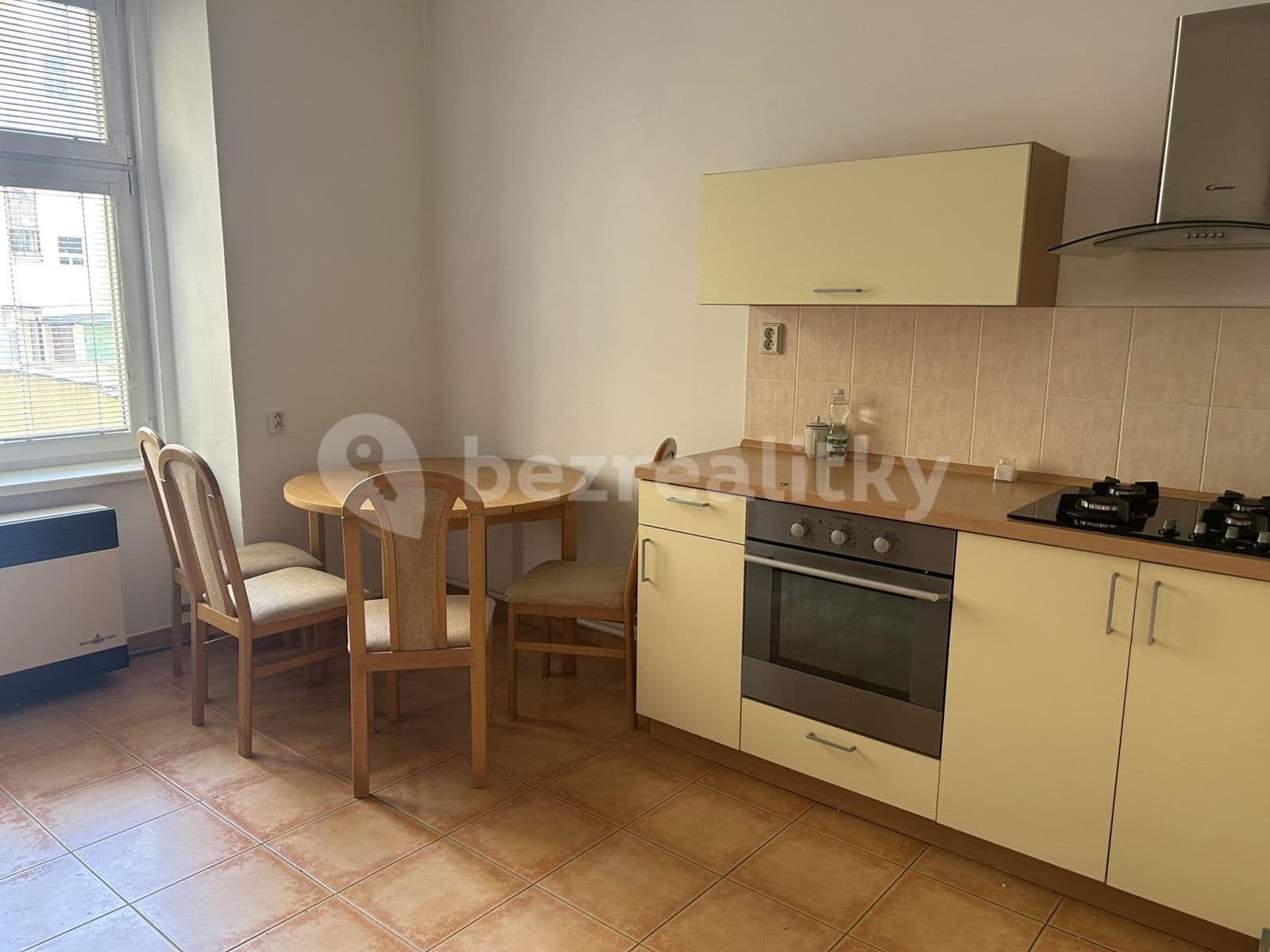 Prenájom bytu 2-izbový 82 m², Přemyslovská, Praha, Praha Prenájom bytu 2-izbový 82 m², Přemyslovská, Praha, Praha