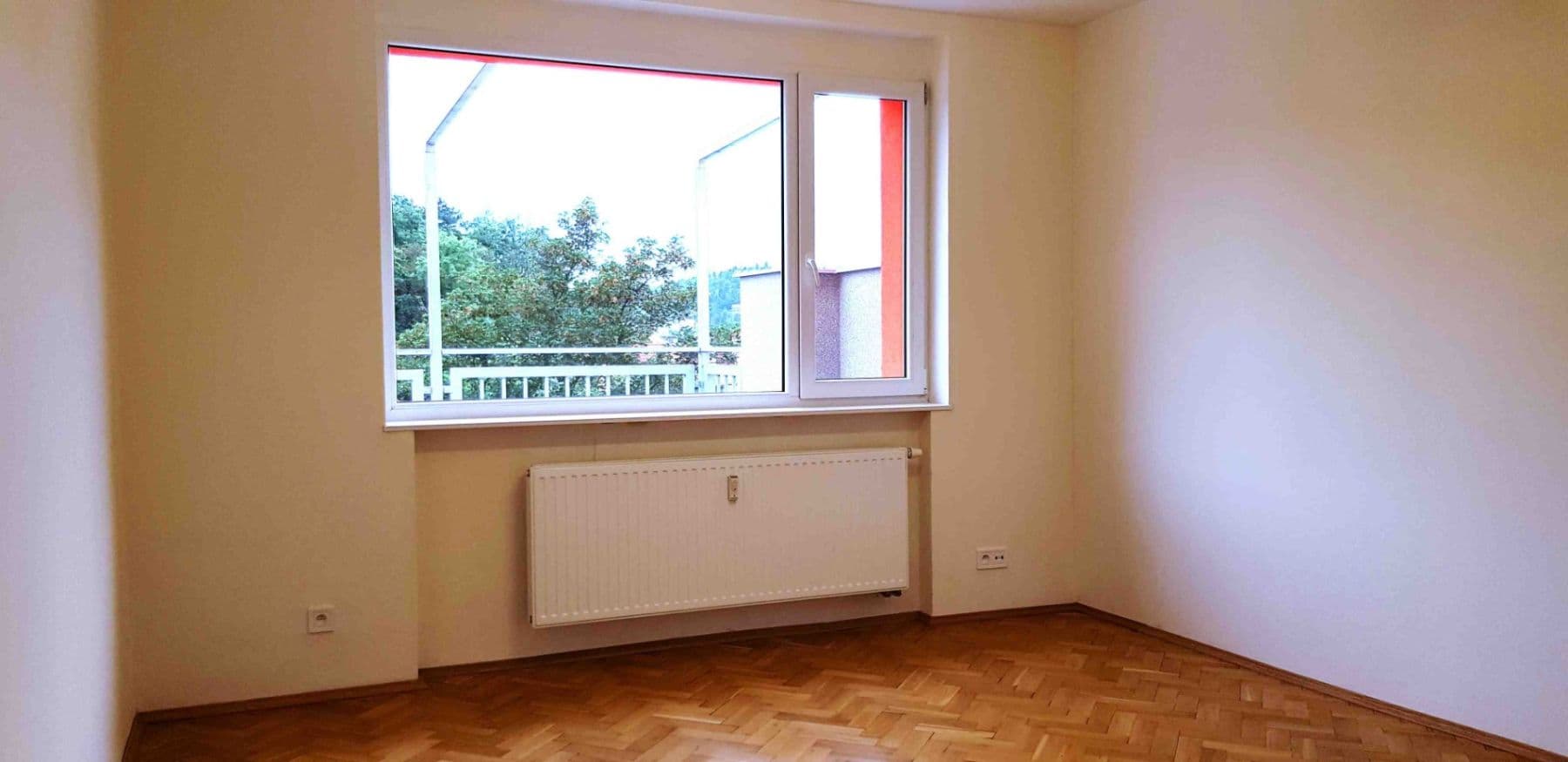 Prenájom bytu 3-izbový 124 m², Jeremenkova, Praha, Praha Prenájom bytu 3-izbový 124 m², Jeremenkova, Praha, Praha