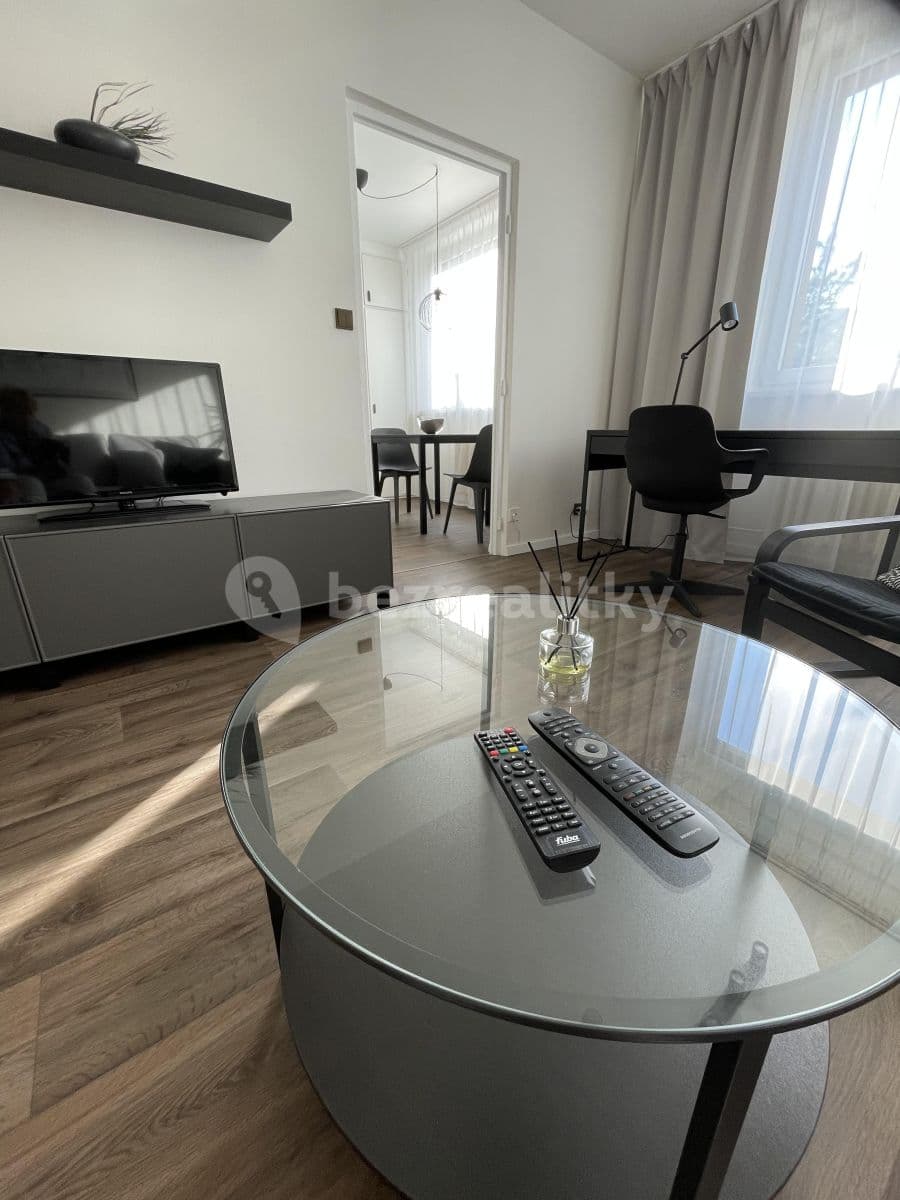 Prenájom bytu 2-izbový 59 m², Dubová, Brno, Jihomoravský kraj Prenájom bytu 2-izbový 59 m², Dubová, Brno, Jihomoravský kraj