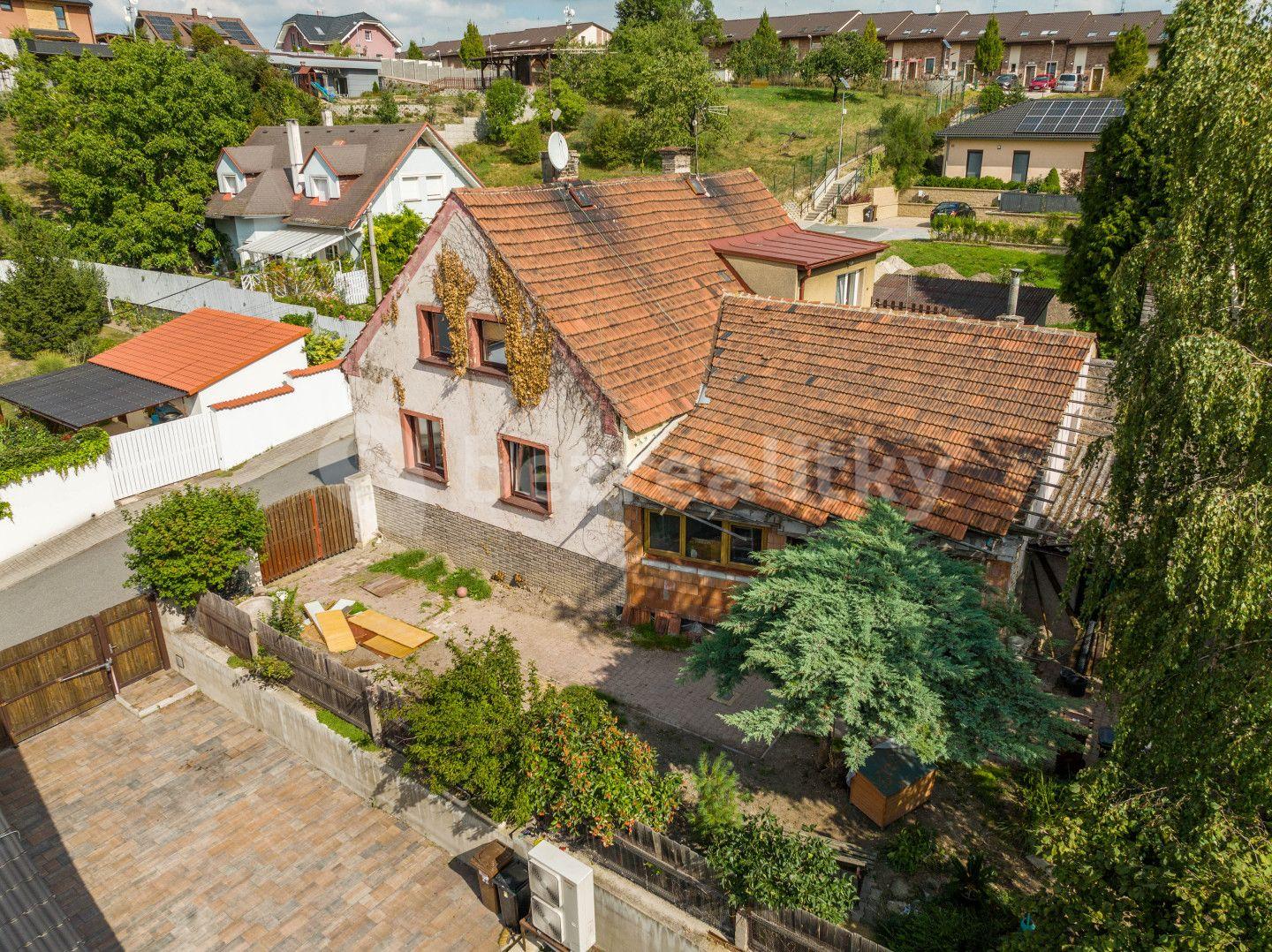 Predaj domu 120 m², pozemek 461 m², V. Moravce, Stehelčeves, Středočeský kraj