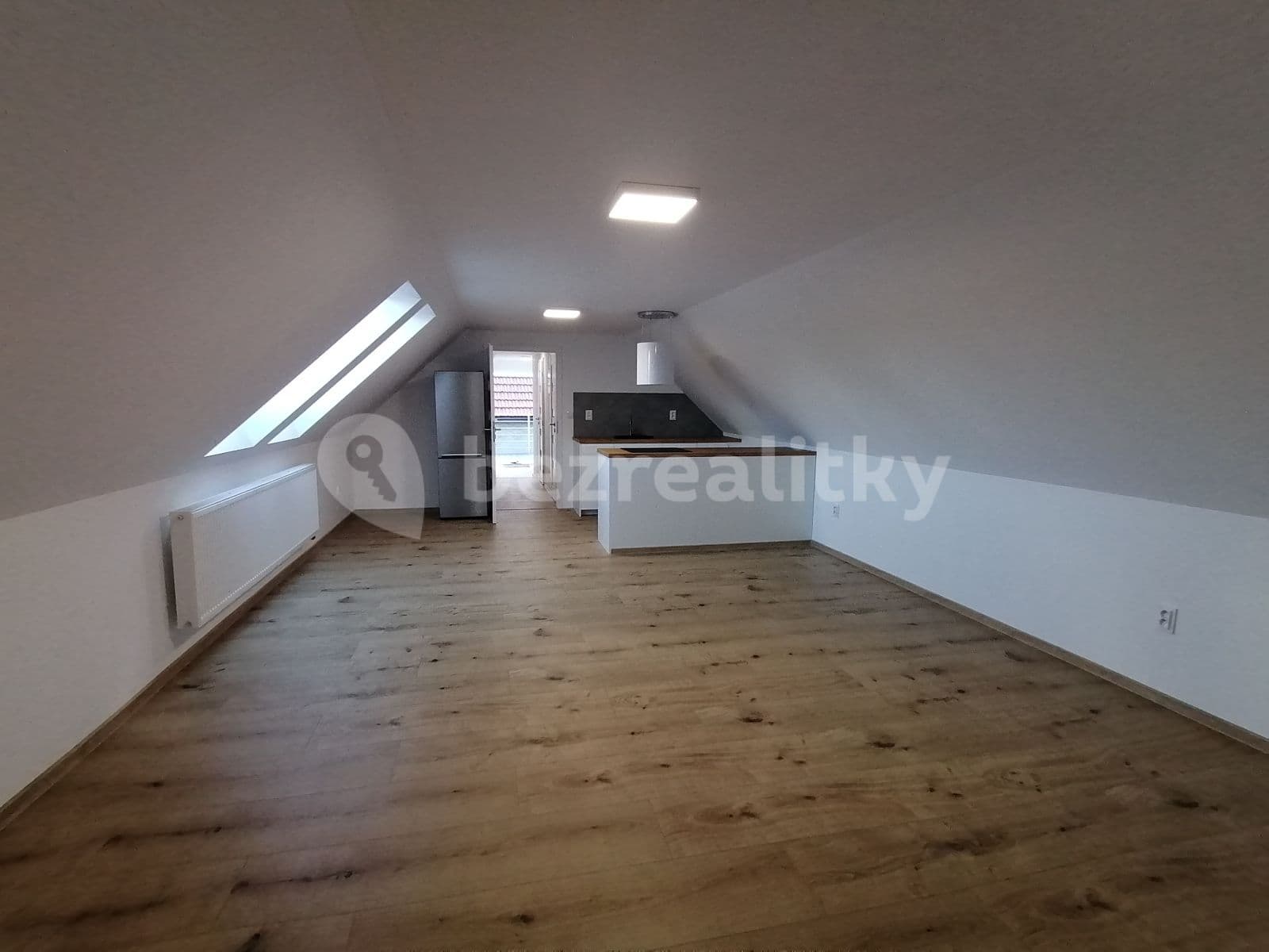 Prenájom bytu 2-izbový 77 m², Dobrovická, Brodce, Středočeský kraj Prenájom bytu 2-izbový 77 m², Dobrovická, Brodce, Středočeský kraj