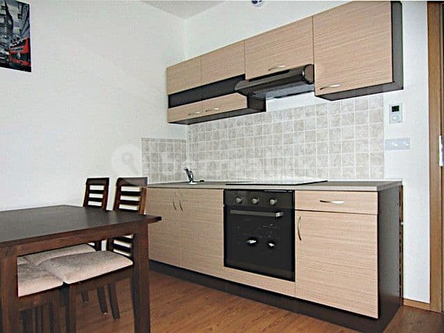Predaj bytu 1-izbový 28 m², Frýdecká, Praha, Praha
